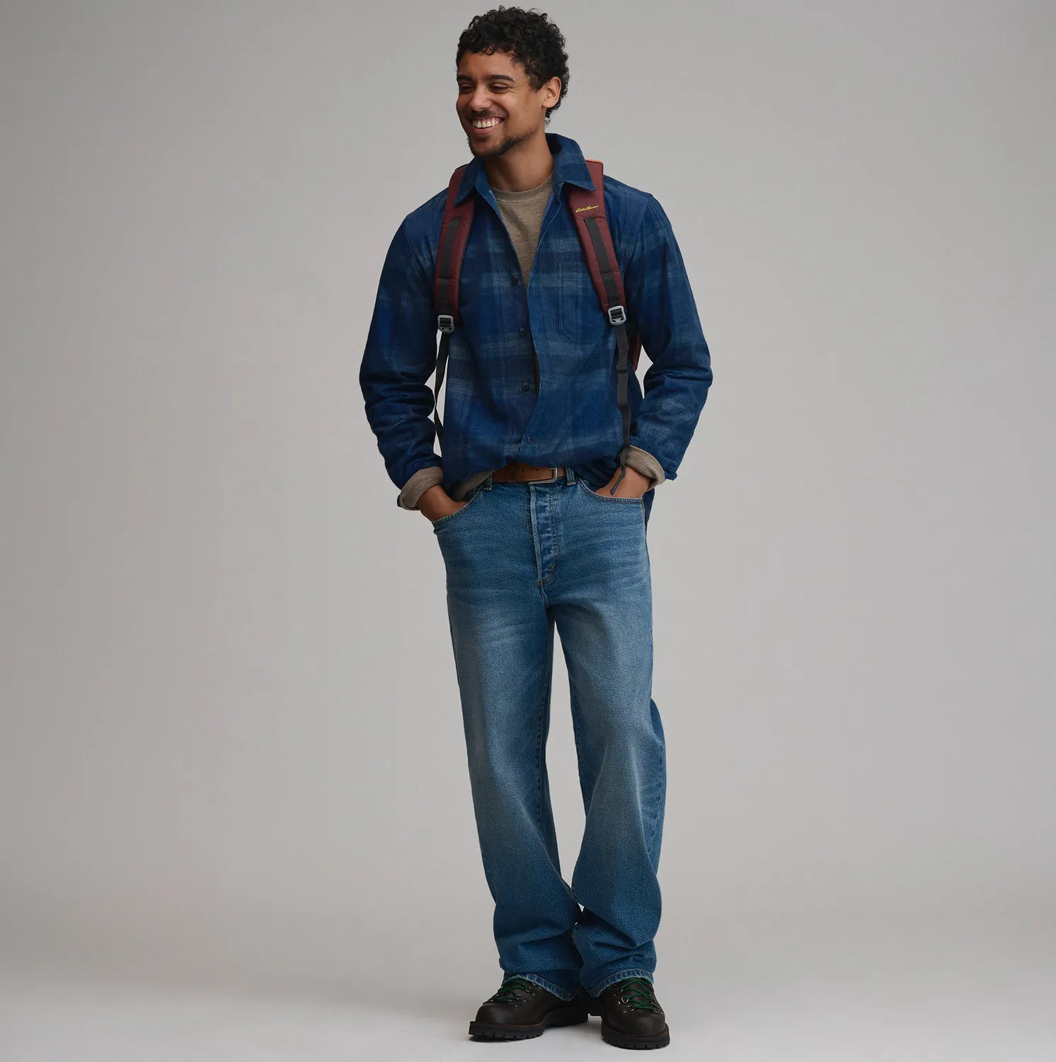 Eddie Bauer Fine Wale Corduroy Plaid camasa barbati Dark Meridian