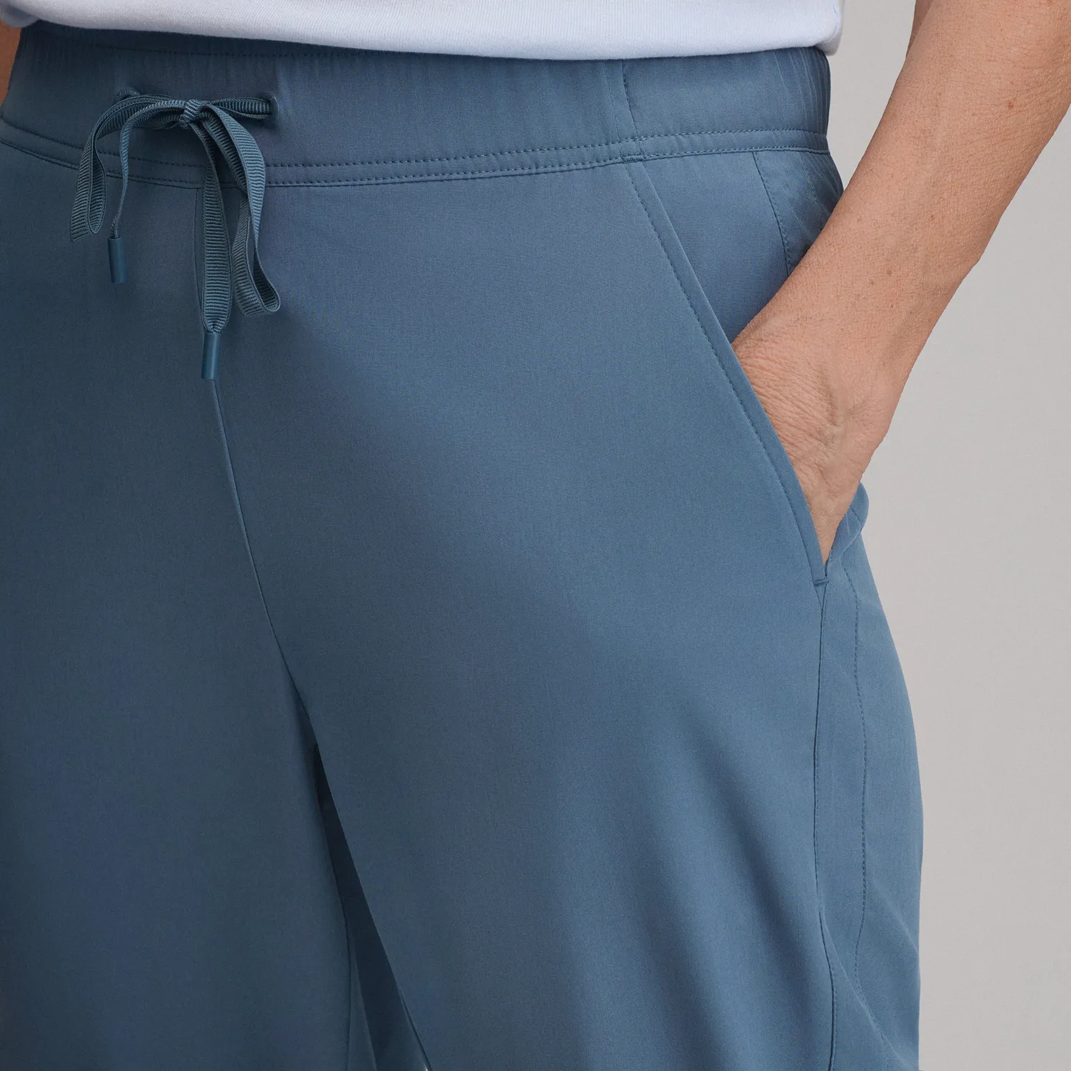 Eddie Bauer Departure Stretch Mid-Rise Joggers pantaloni dama negri elastici