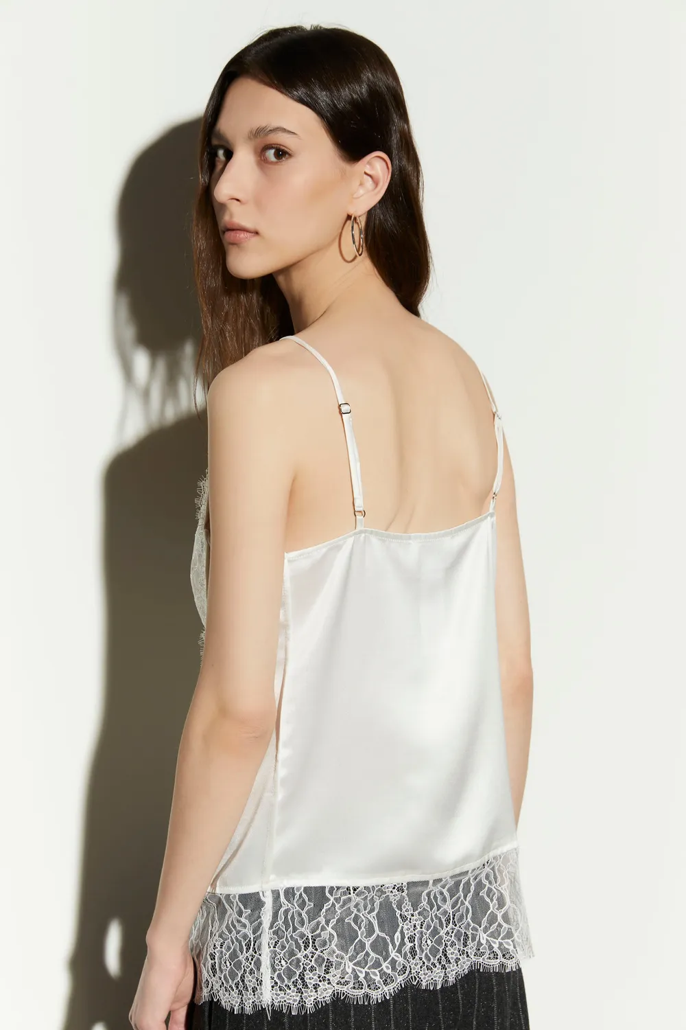Isabelle Blanche Tops maiou satinat burgundy dantelă
