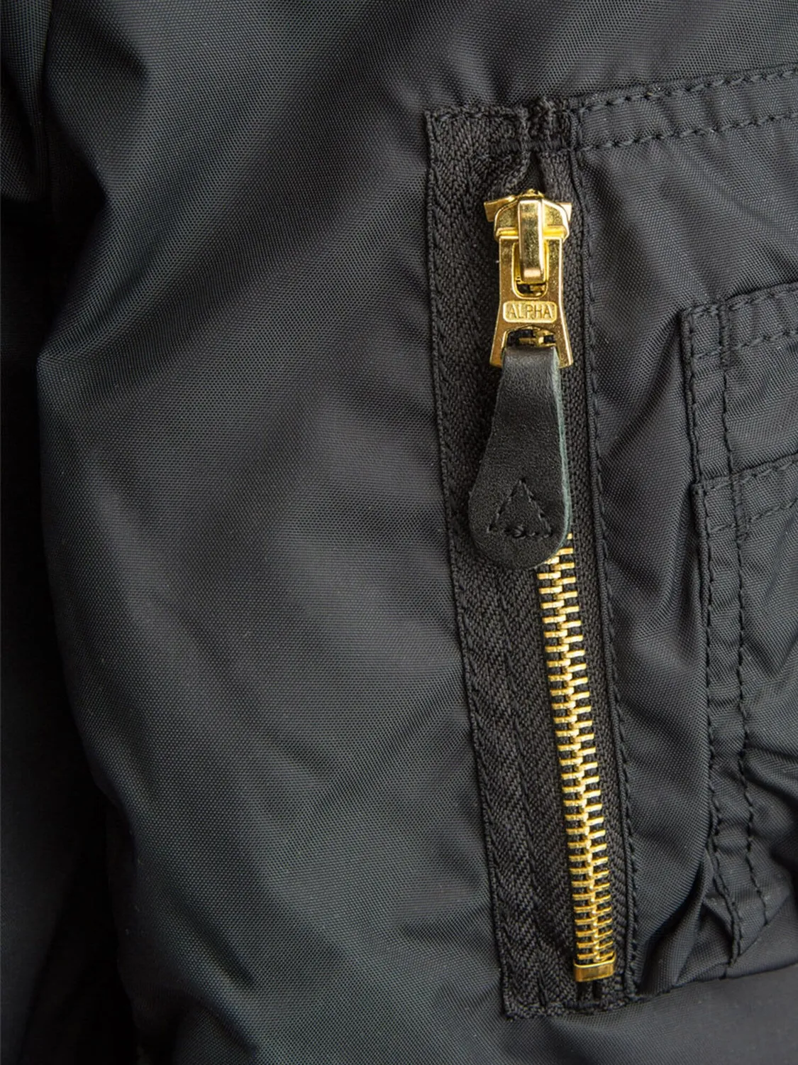 Alpha Industries MA-1 Skymaster bomber verde sage usor