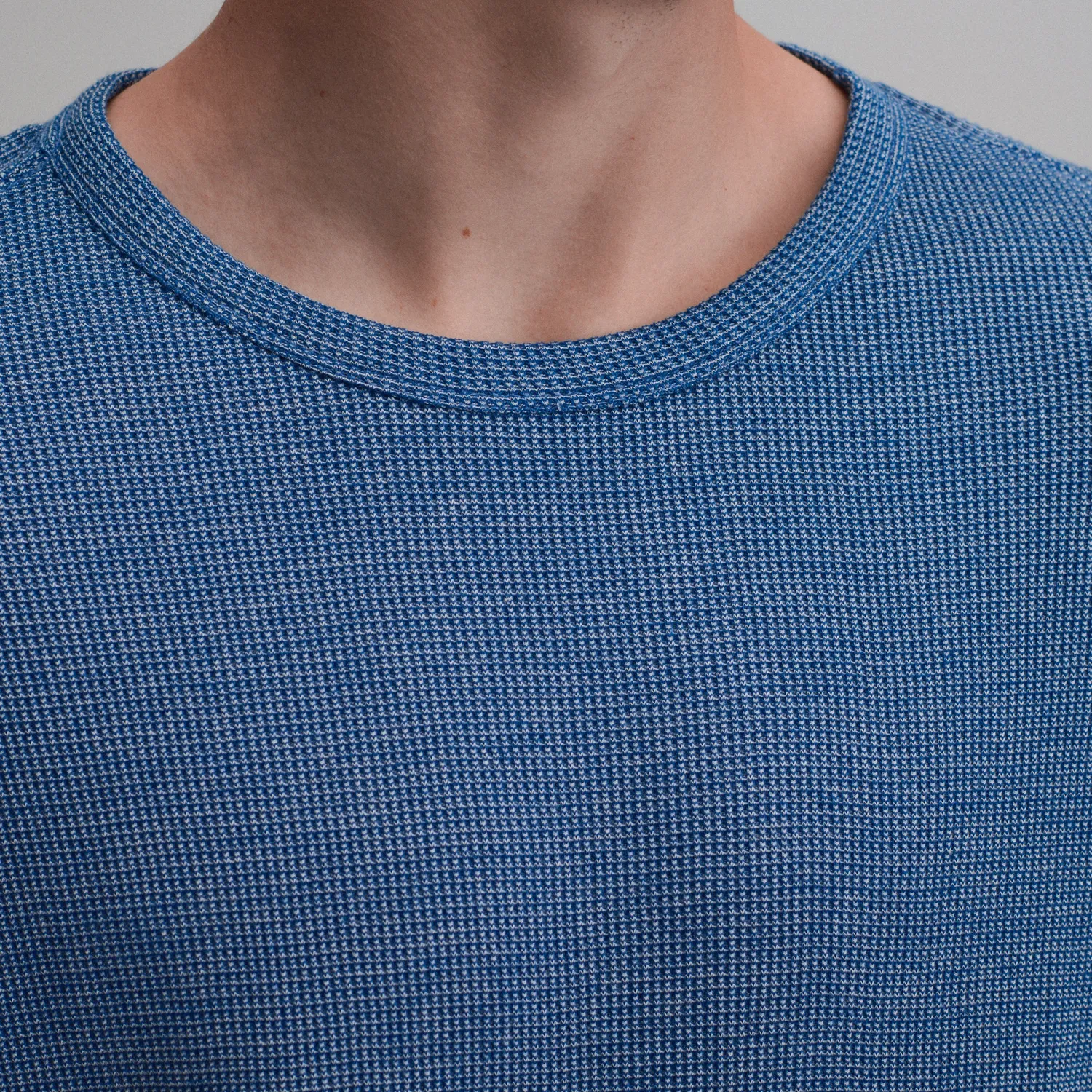 Eddie Bauer Plaited Waffle Thermal Crew bluză Whistle Blue călduroasă