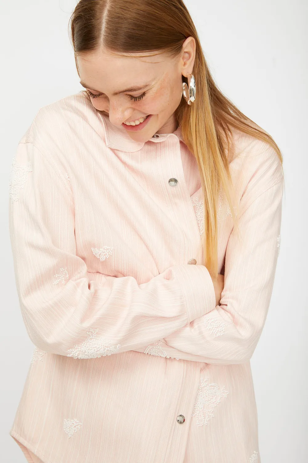 Camasa Isabelle Blanche denim roz cu broderie margele