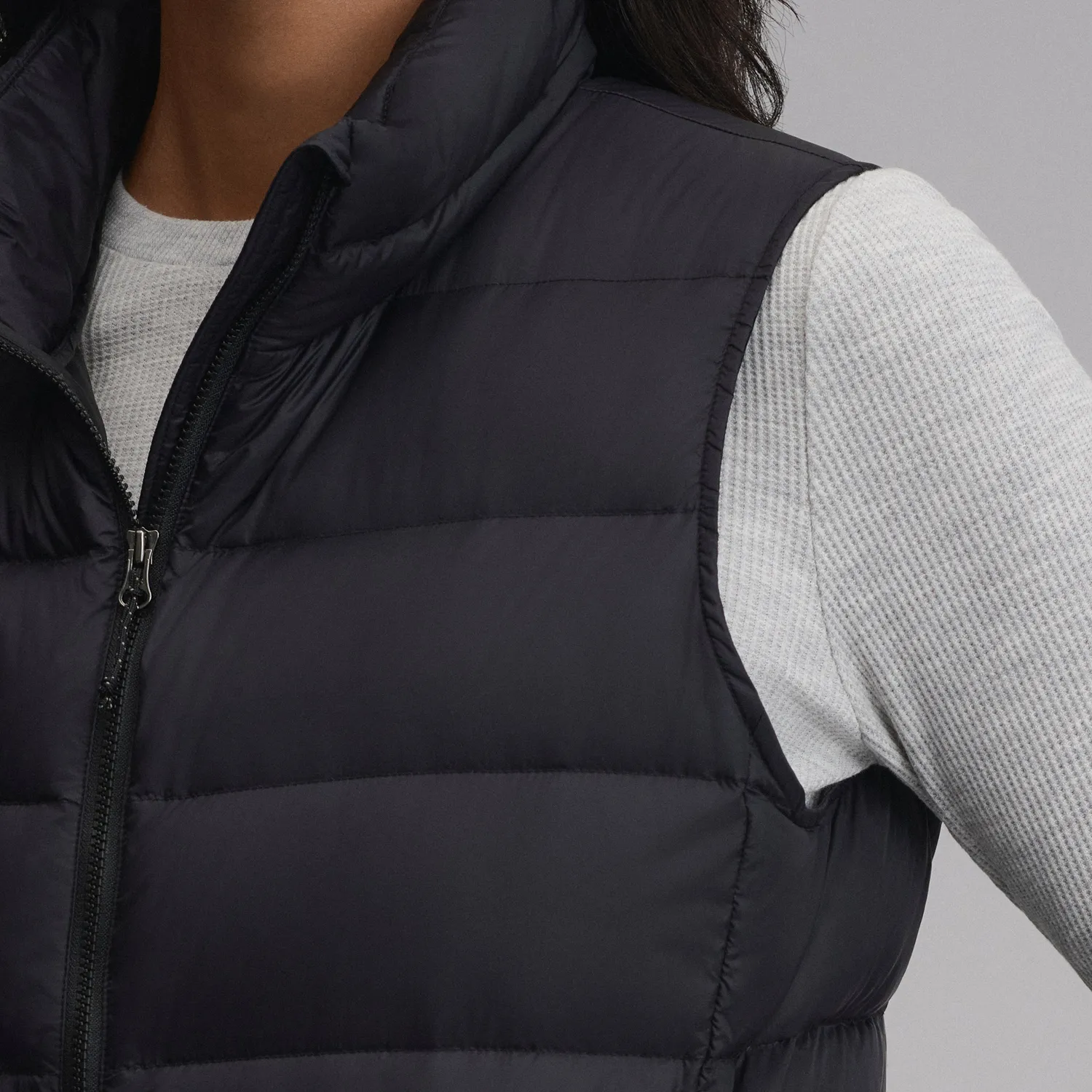 Eddie Bauer CirrusLite vesta puf dama neagra