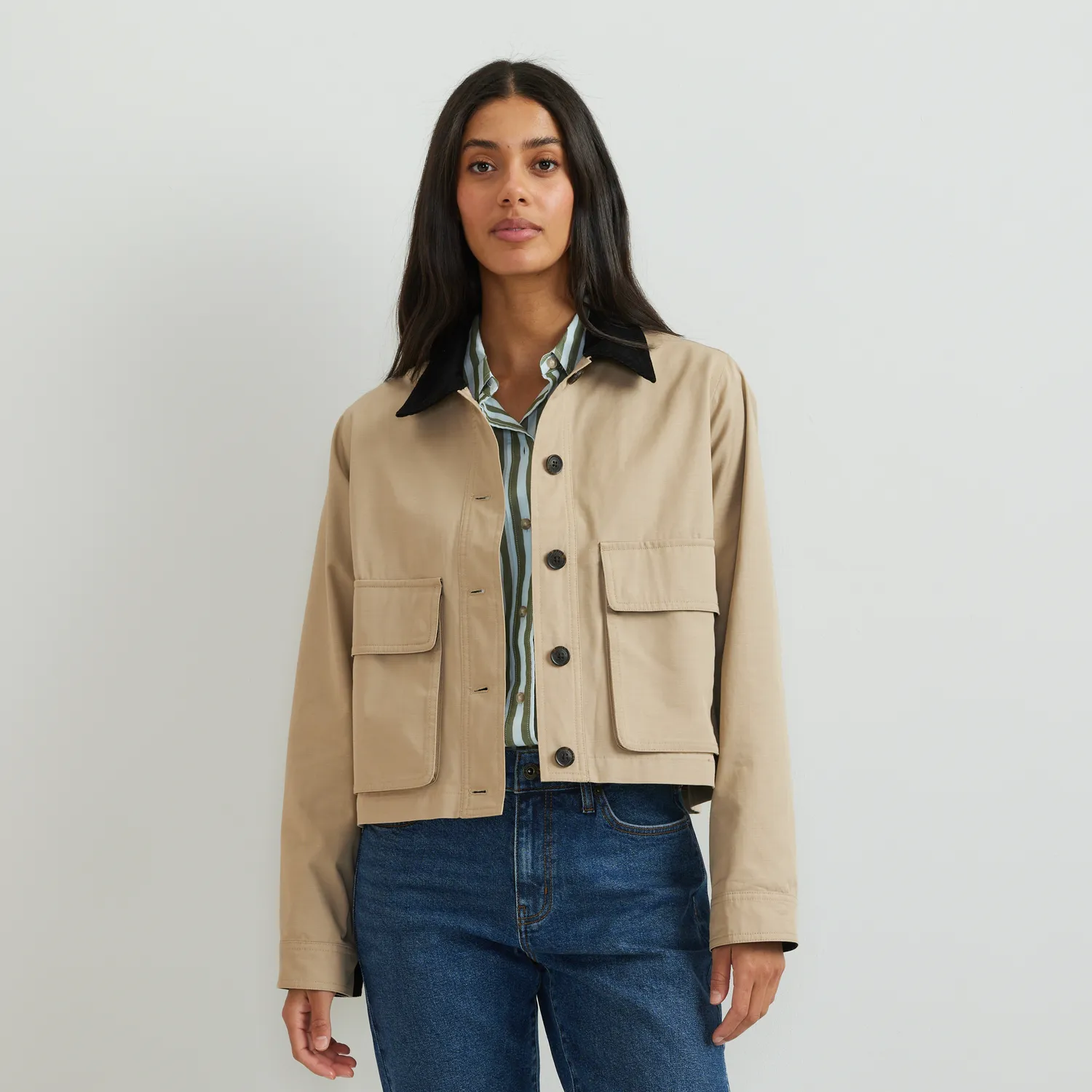 Eddie Bauer Lark Cropped Barn jacheta dama Tan scurta