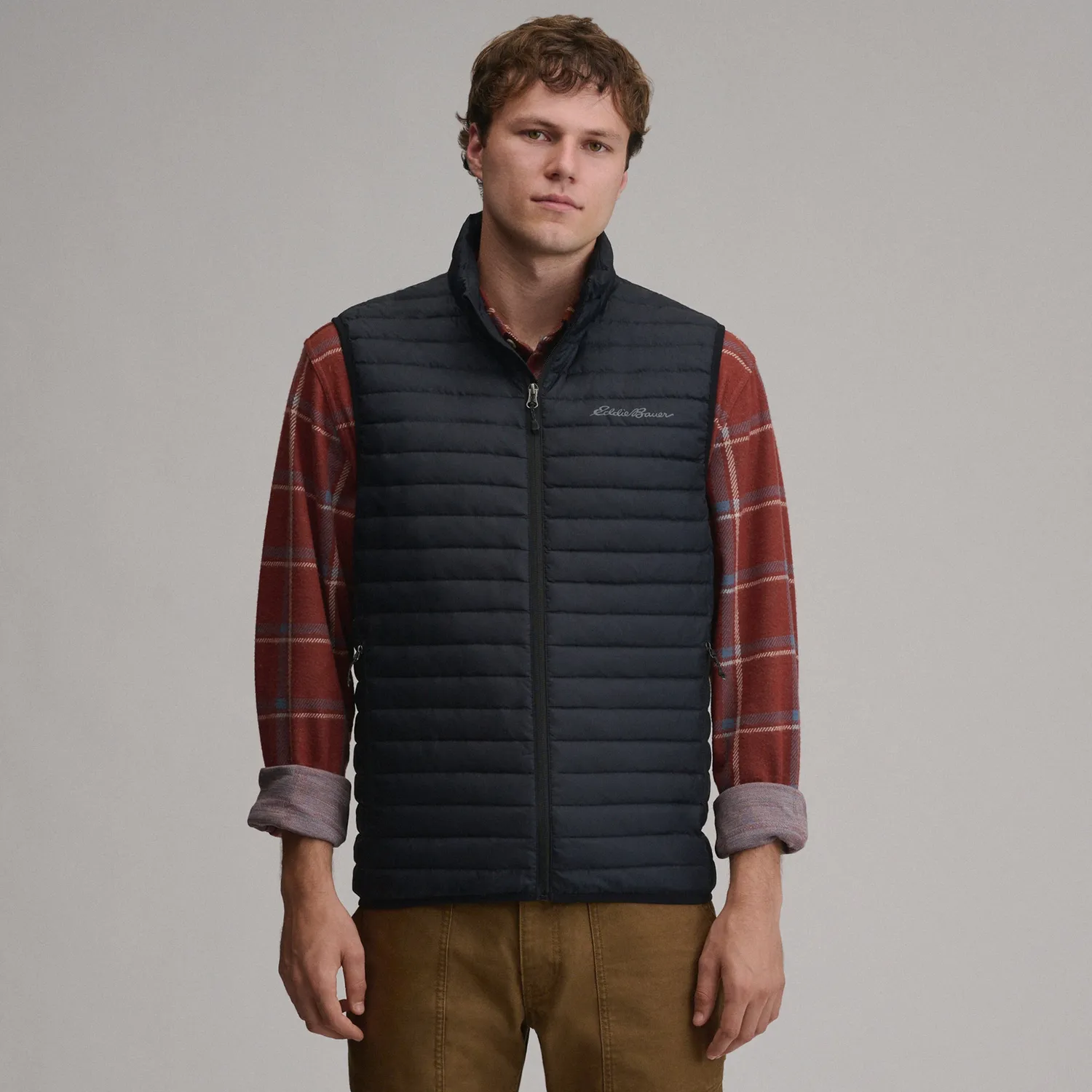 Eddie Bauer Microlight Down vesta puf neagra usoara