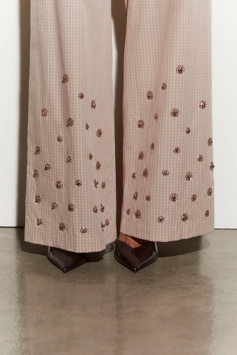 Isabelle Blanche pantaloni evazati carouri verde militar bumbac