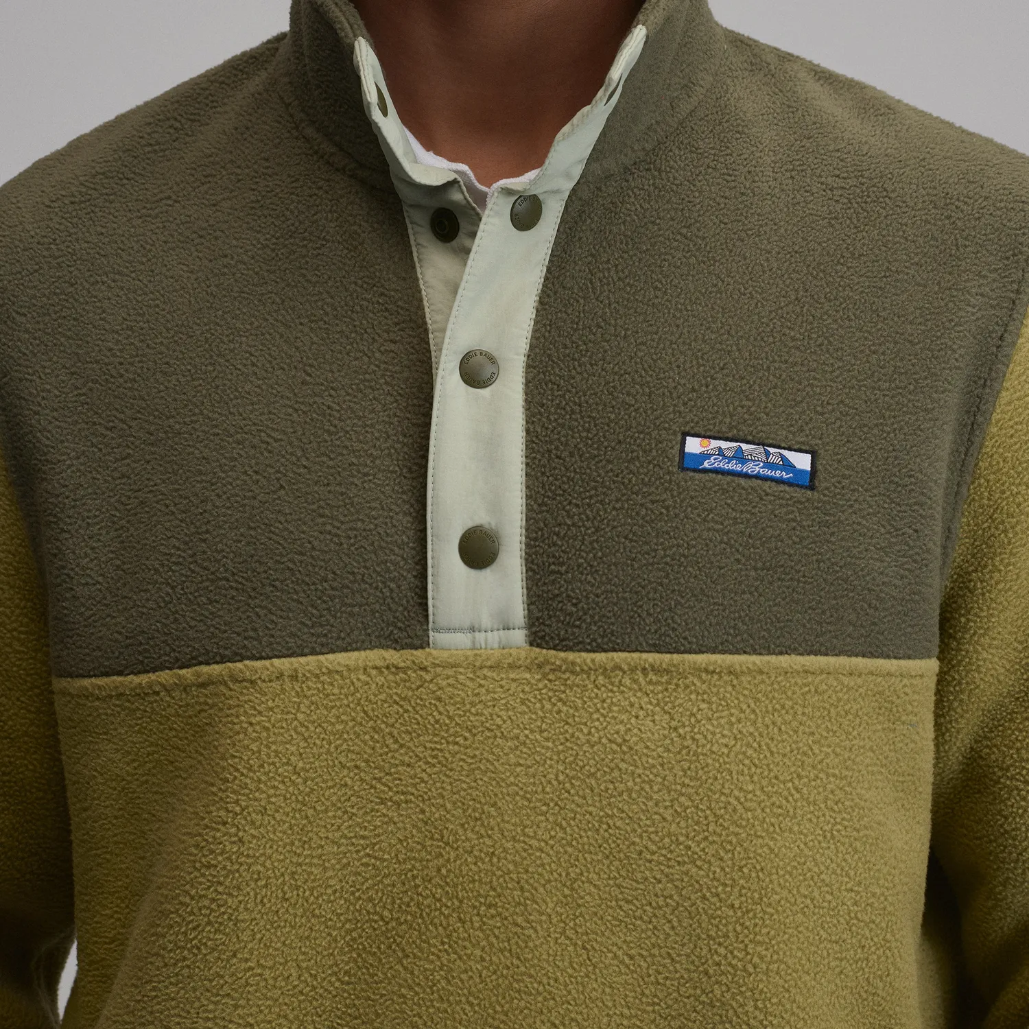 Eddie Bauer Authentic Outdoor polar barbati verde snap