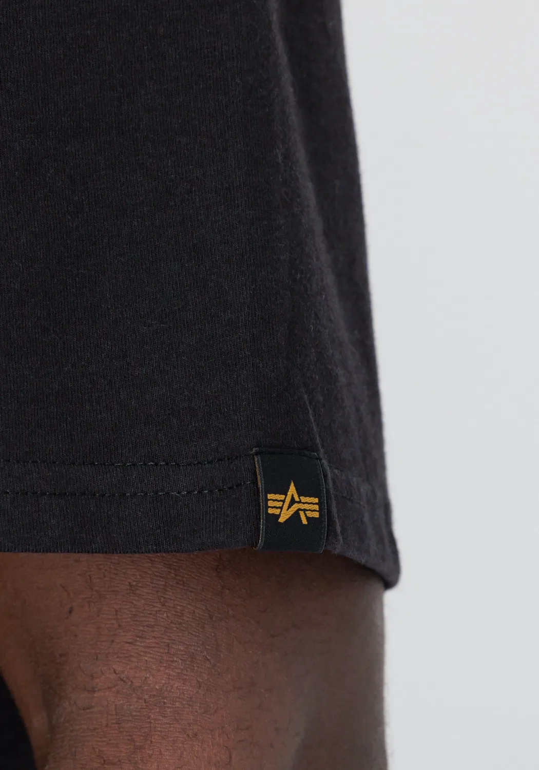 Alpha Industries Recycled Label tricou negru loose fit