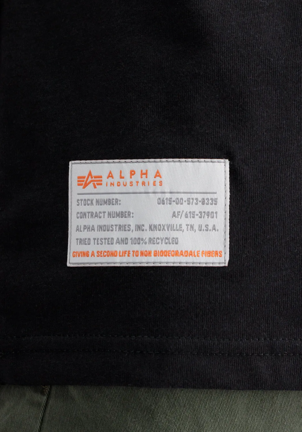 Alpha Industries Recycled Label tricou negru loose fit