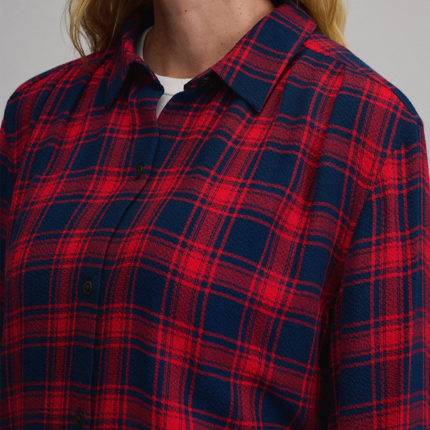 Eddie Bauer Softened Button-Down camasa bleumarin bumbac