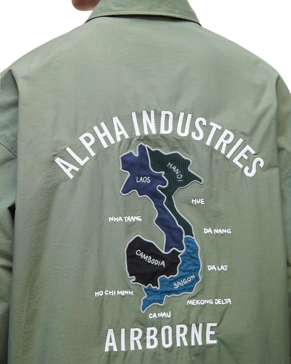 Alpha Industries UNFRM Coach geaca olive fleece