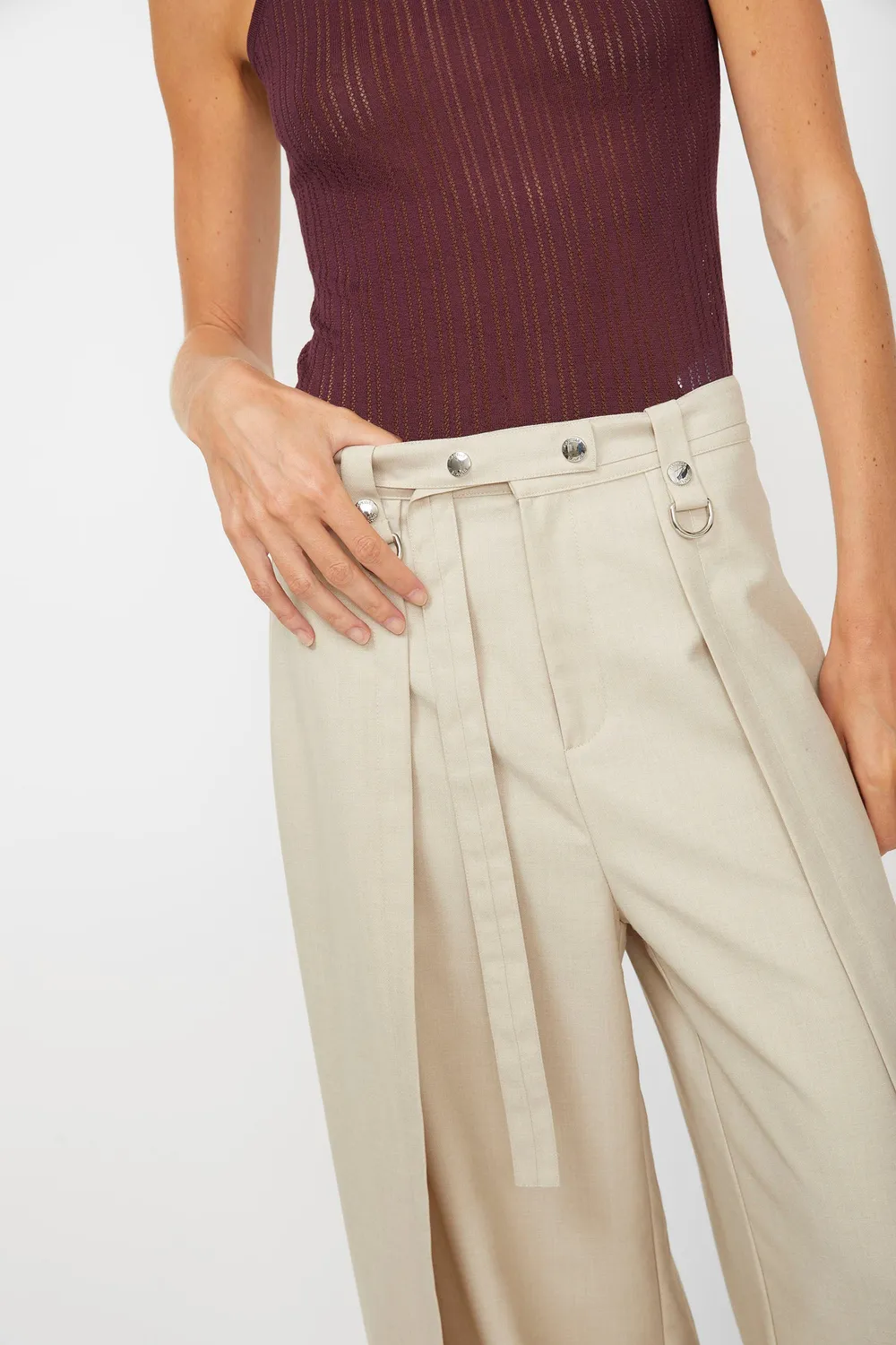 Isabelle Blanche pantaloni taupe lungi cu fanta fata