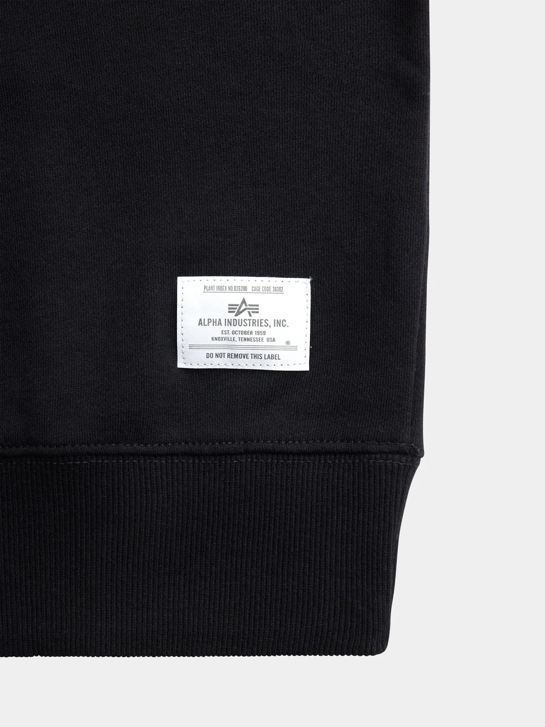 Alpha Industries Essential Crewneck bluză neagră bumbac