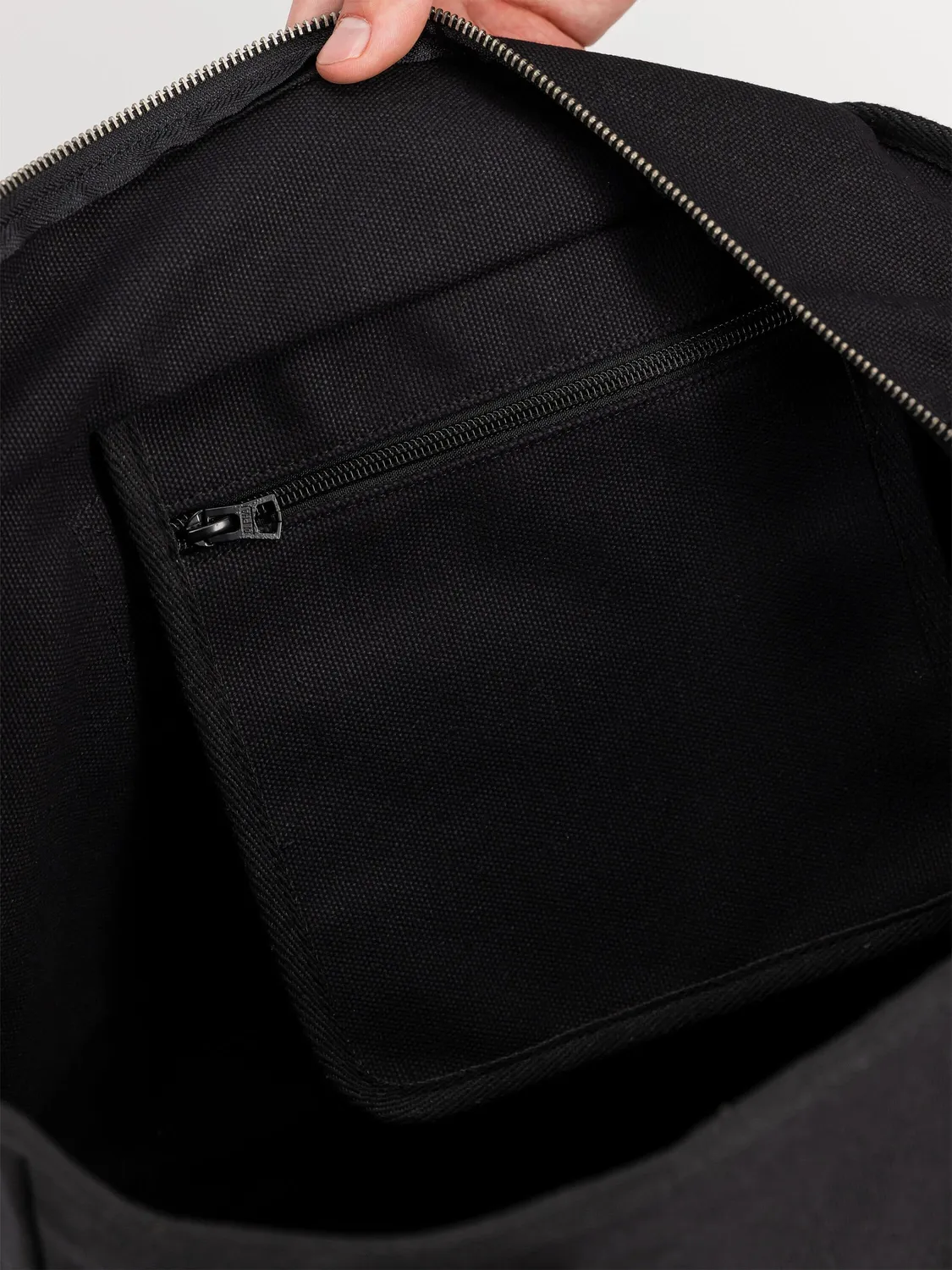 Alpha Industries Studio Tote geanta neagra bumbac 22L