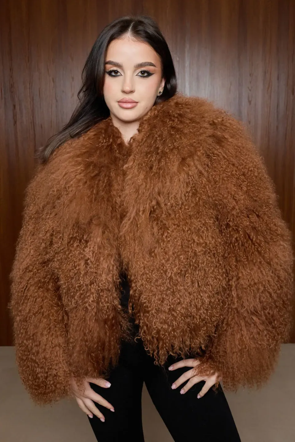Mareus Miel Tibetan 509 haină blană caramel oversized