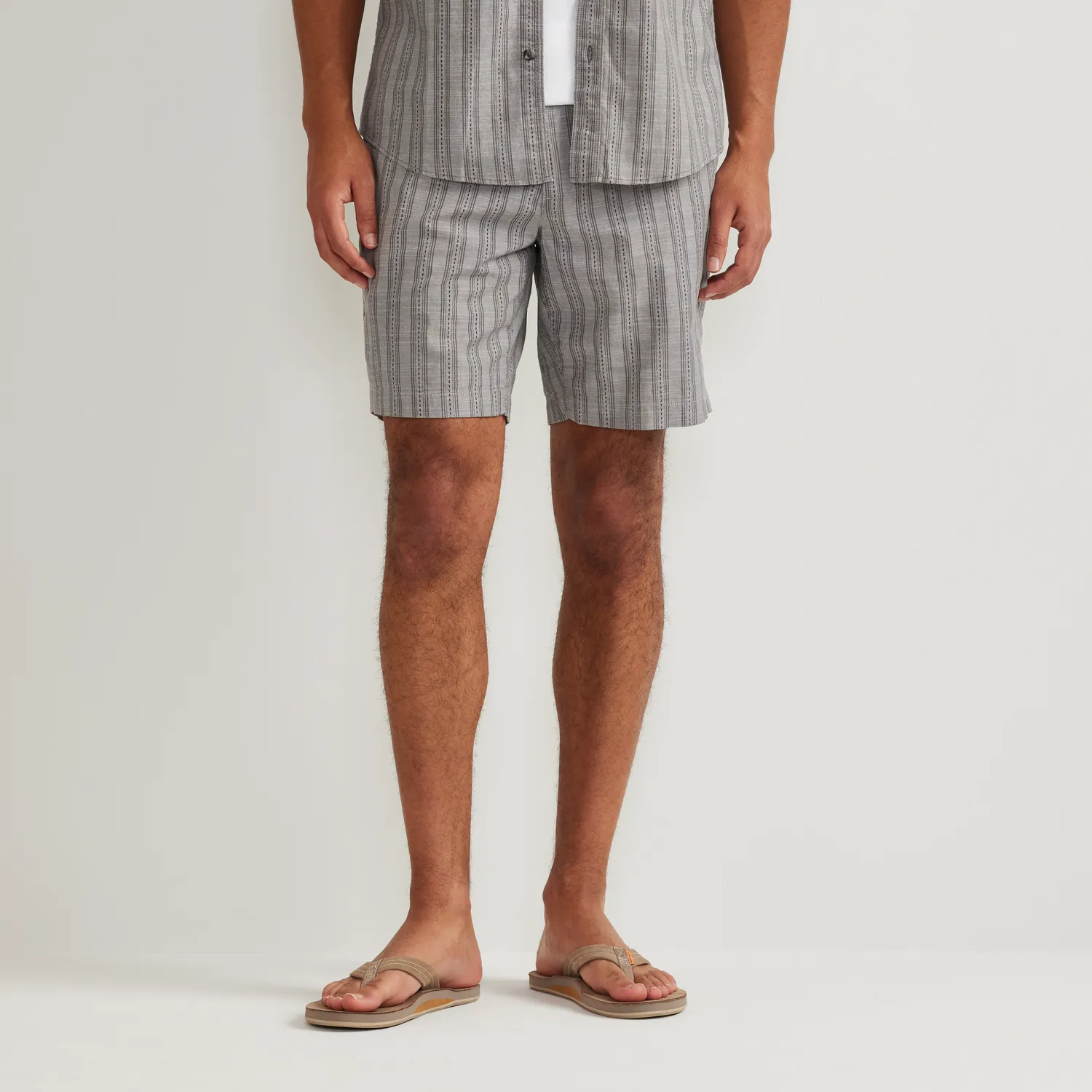 Eddie Bauer Camano 2.0 pantaloni scurți bărbați chambray blue
