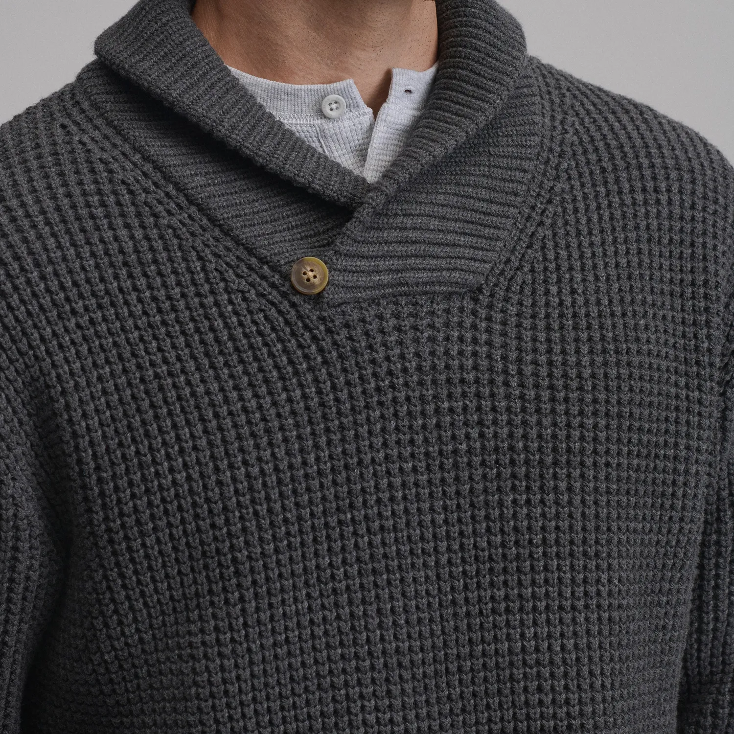 Eddie Bauer Holiday Festive pulover barbati gri calduros