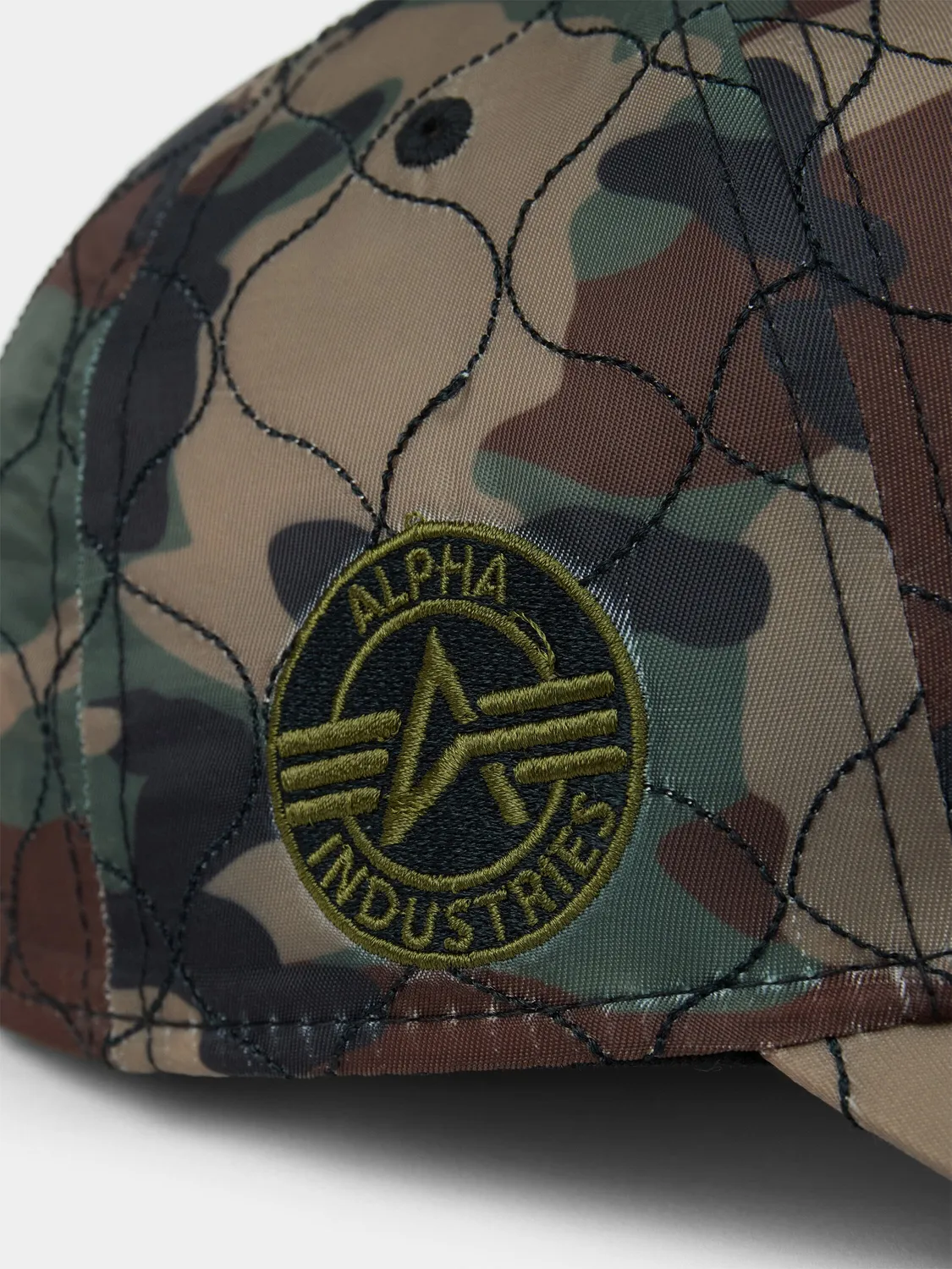 Alpha Industries New Era Quilted 9FORTY sapca camuflaj