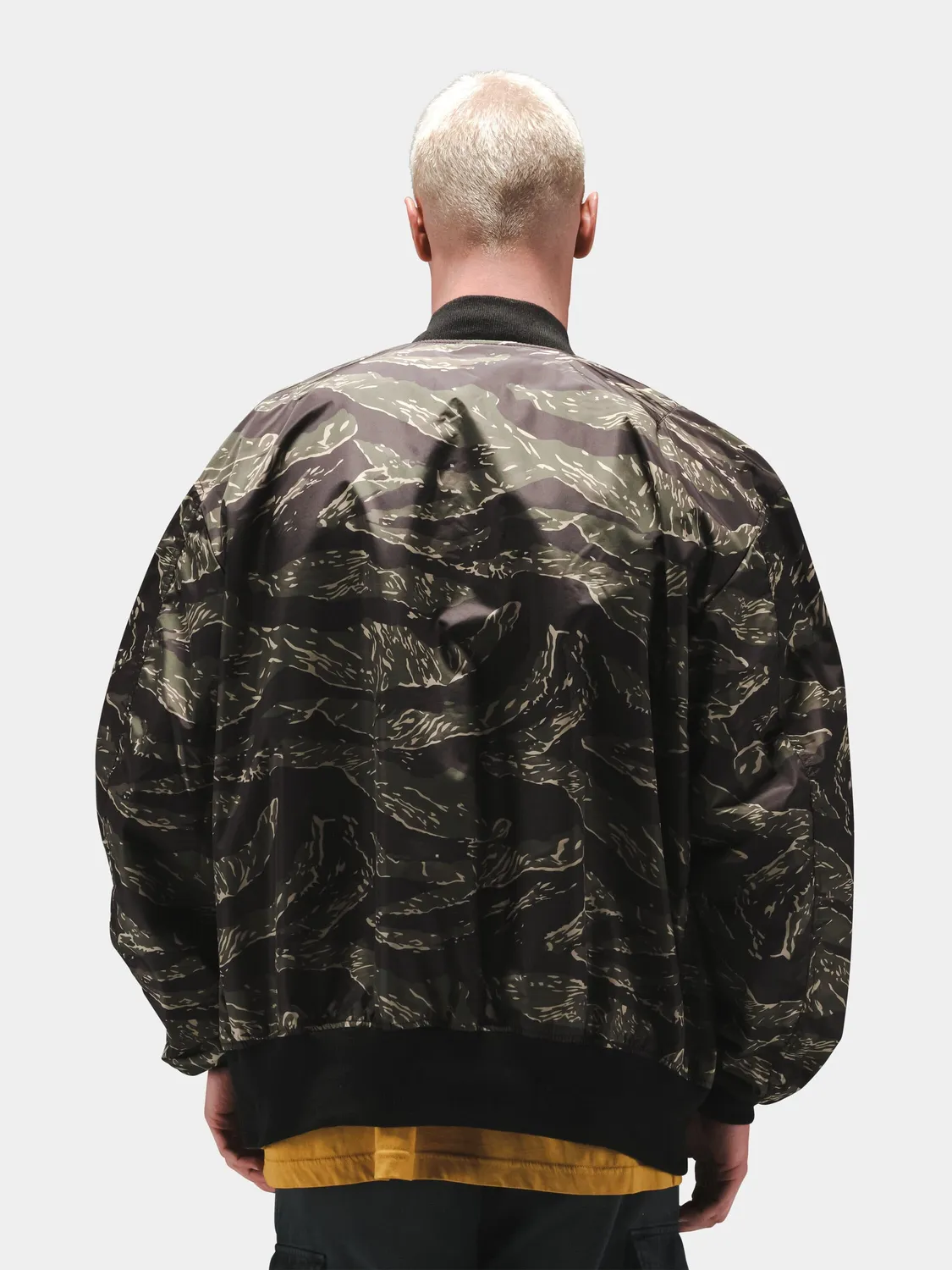 Alpha Industries L-2B Oversized Bomber geaca reversibila neagra