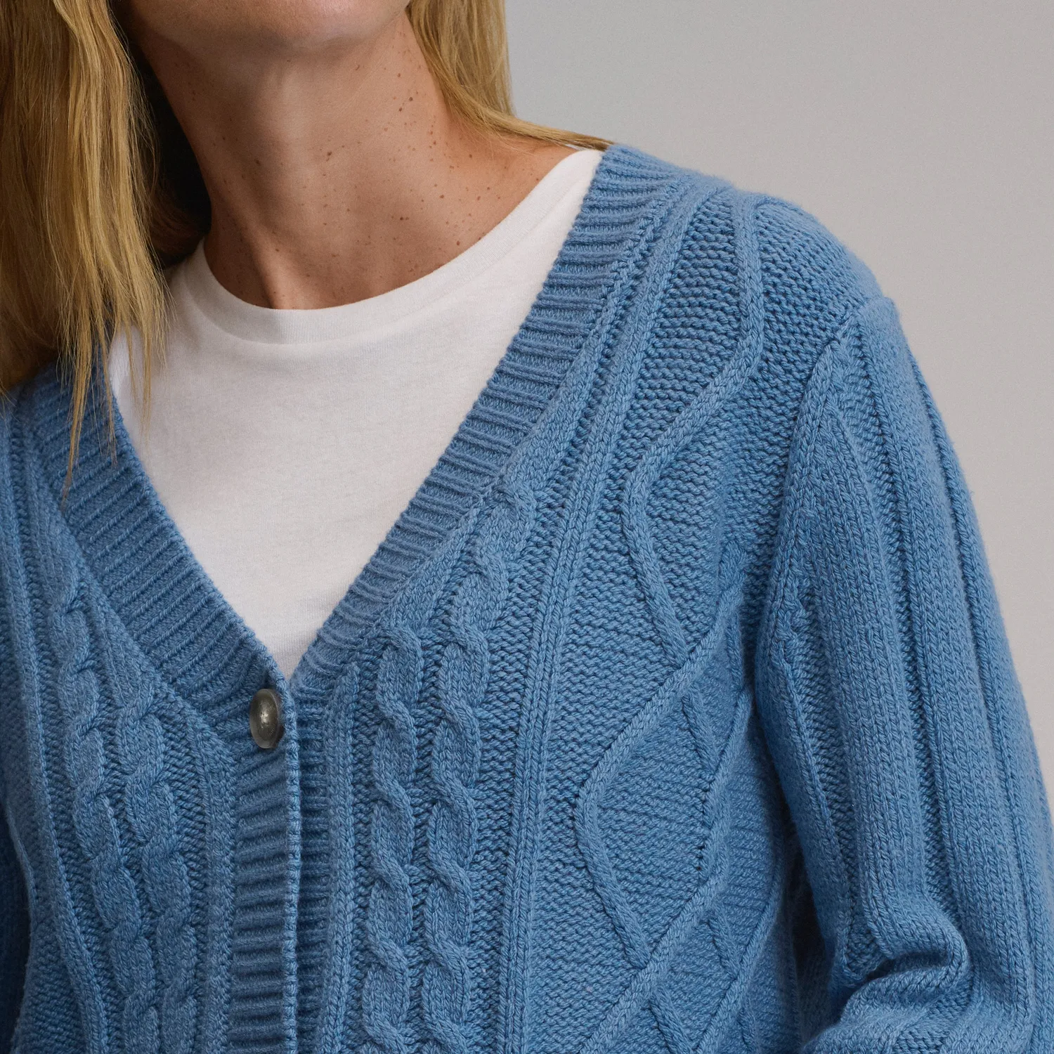 Eddie Bauer Everloft cardigan dama bej cu nasturi