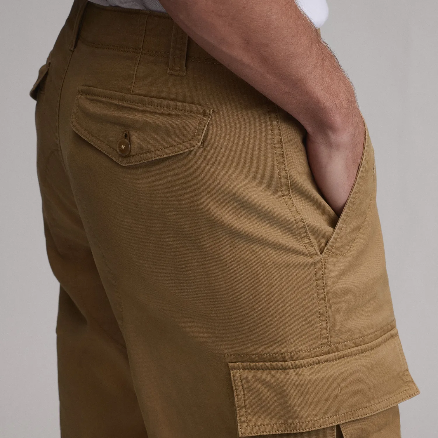 Eddie Bauer Utility Cargo pantaloni barbati bej bumbac
