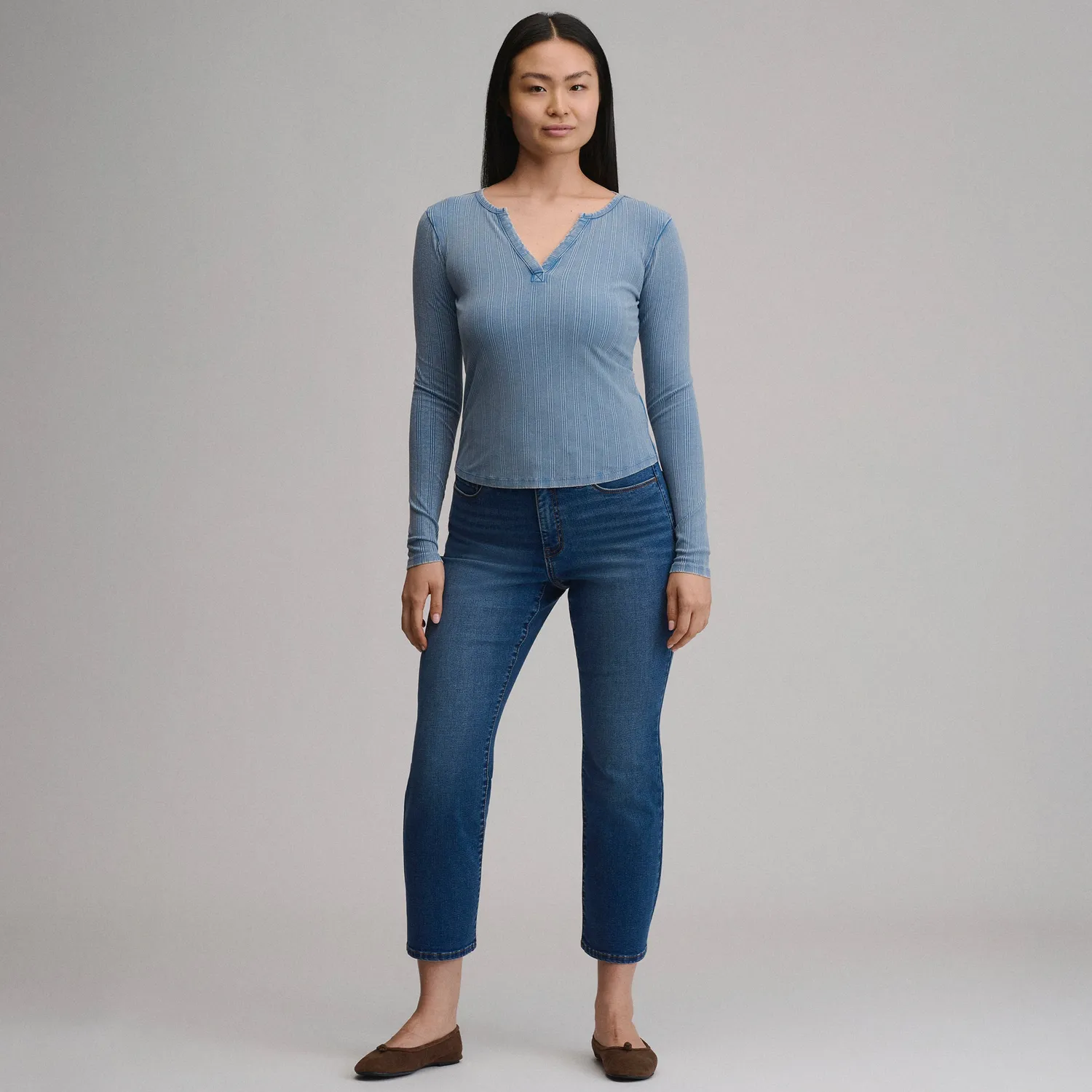 Eddie Bauer Women's Rib Y-Neck Henley bluză ivory