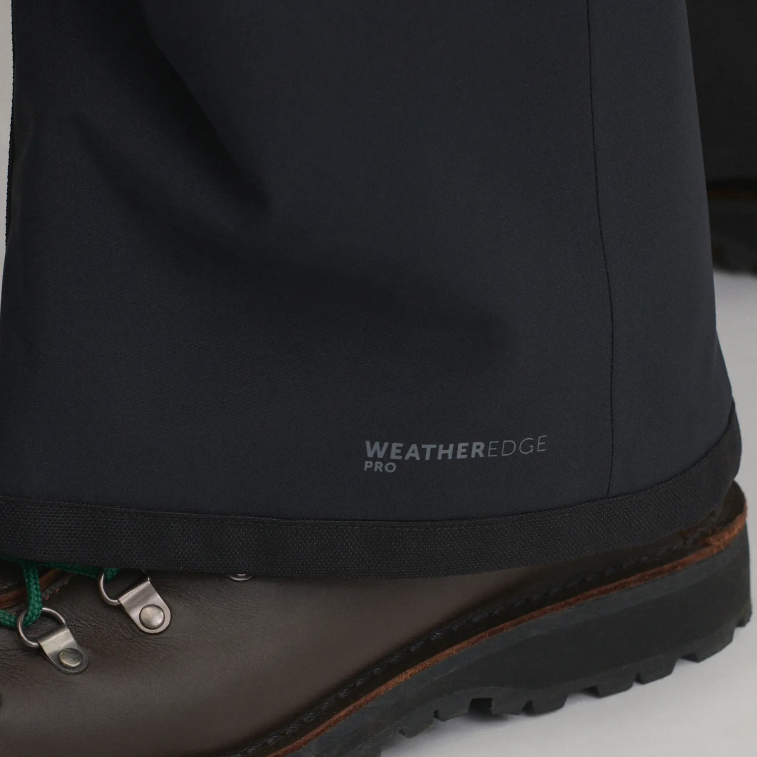 Eddie Bauer Powder Search 2.0 pantaloni schi negri impermeabili
