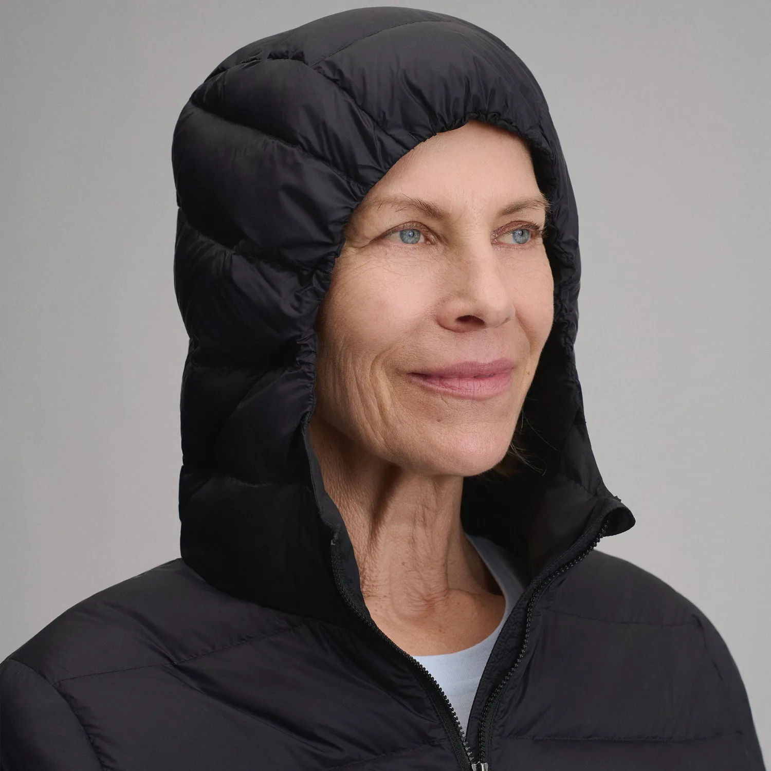 Eddie Bauer CirrusLite geacă puf damă neagră cu glugă
