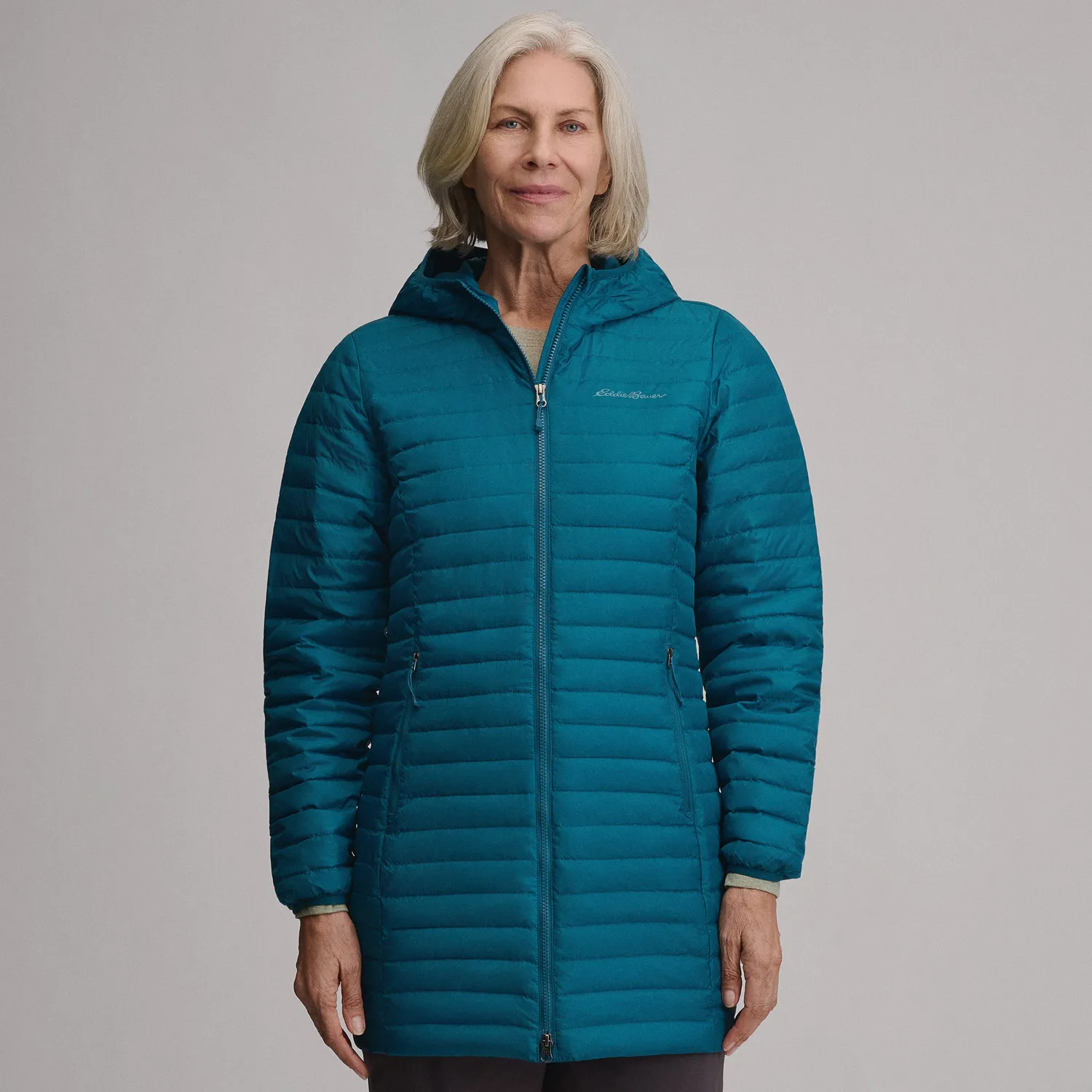 Eddie Bauer Microlight Parka dama albastru puf 650