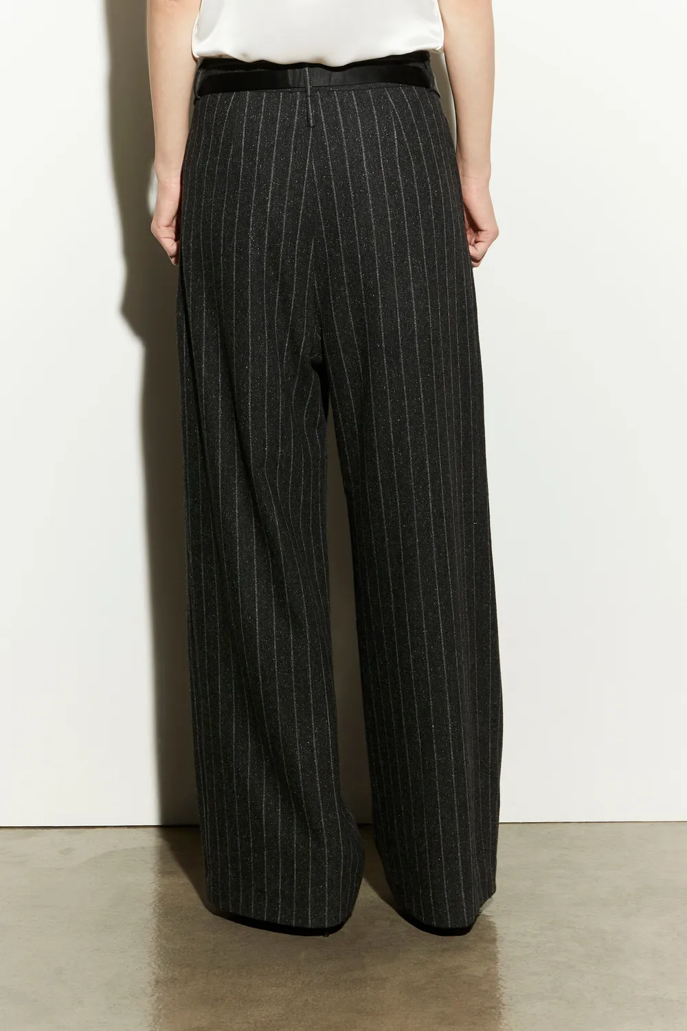 Isabelle Blanche pantaloni evazati negri lana S