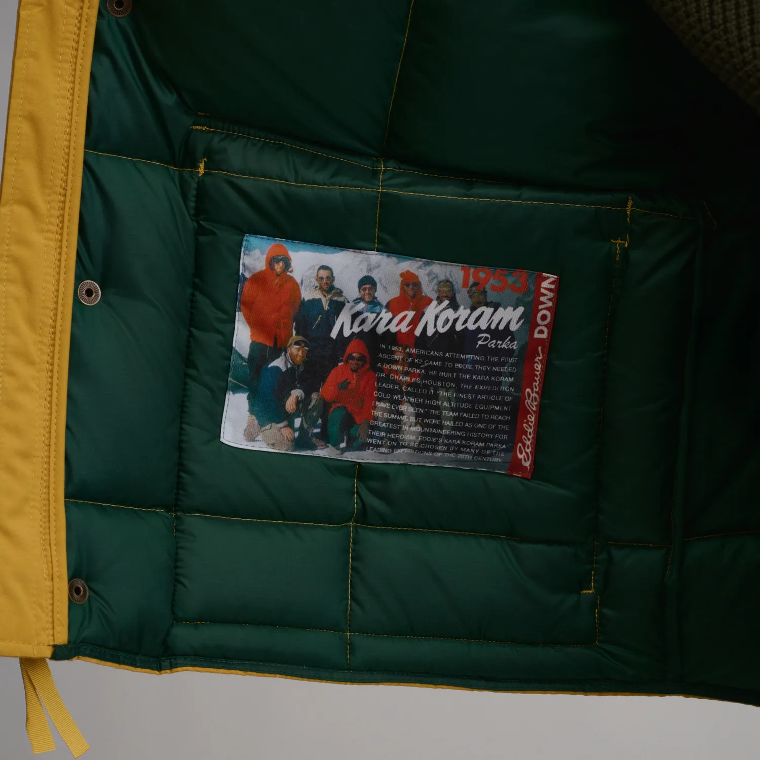 Eddie Bauer Kara Koram vestă bărbați Cayenne cu puf