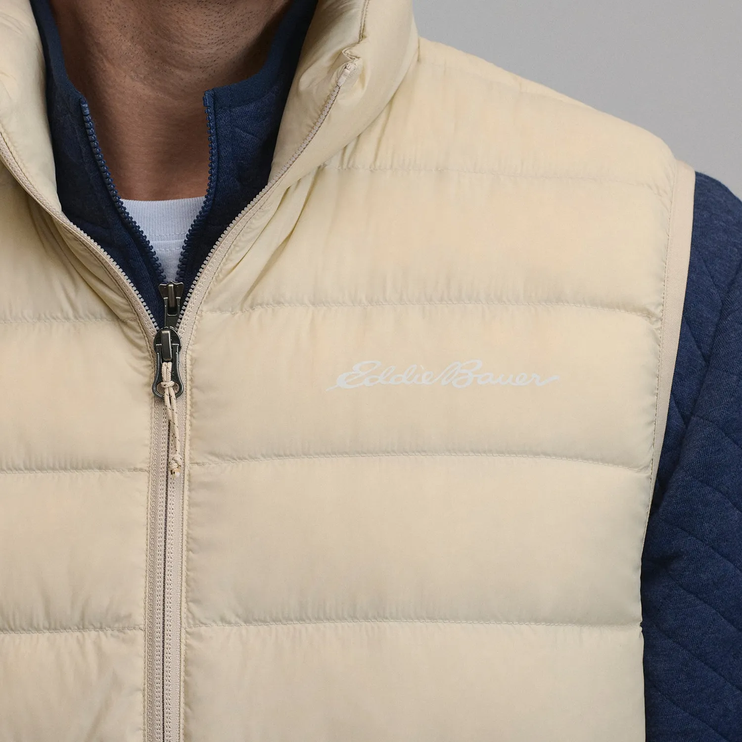 Eddie Bauer CirrusLite Down Vest vesta barbati puf usor neagra