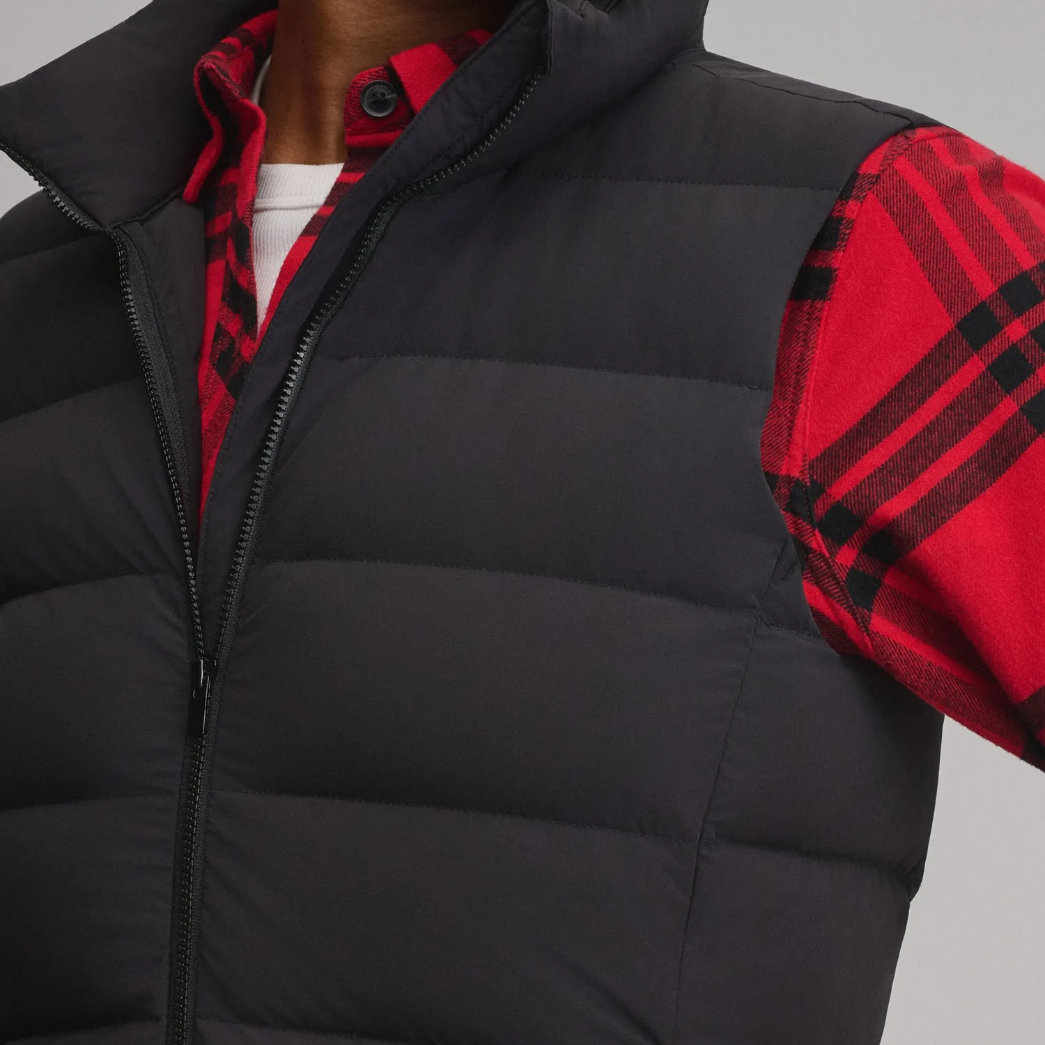 Eddie Bauer EB Stretch Down Vest vesta neagra puf 650