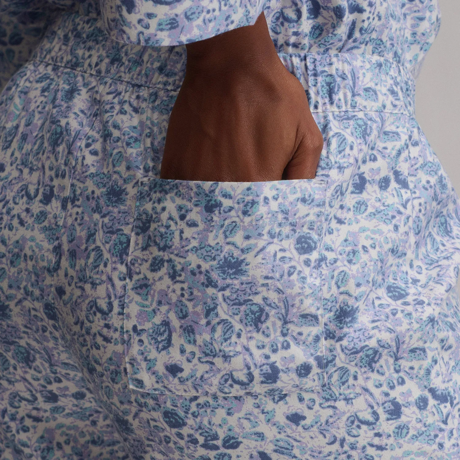 Eddie Bauer Softened Sleep short pijama dama cascada
