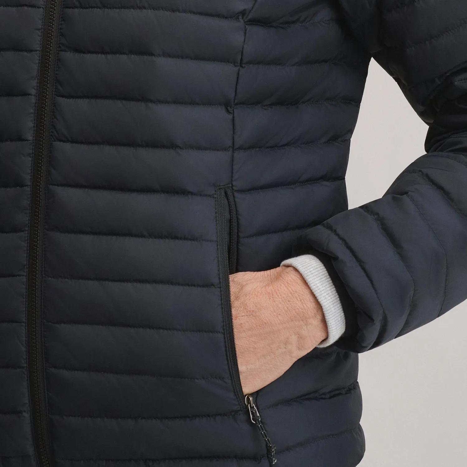 Eddie Bauer Microlight geacă puf damă neagră