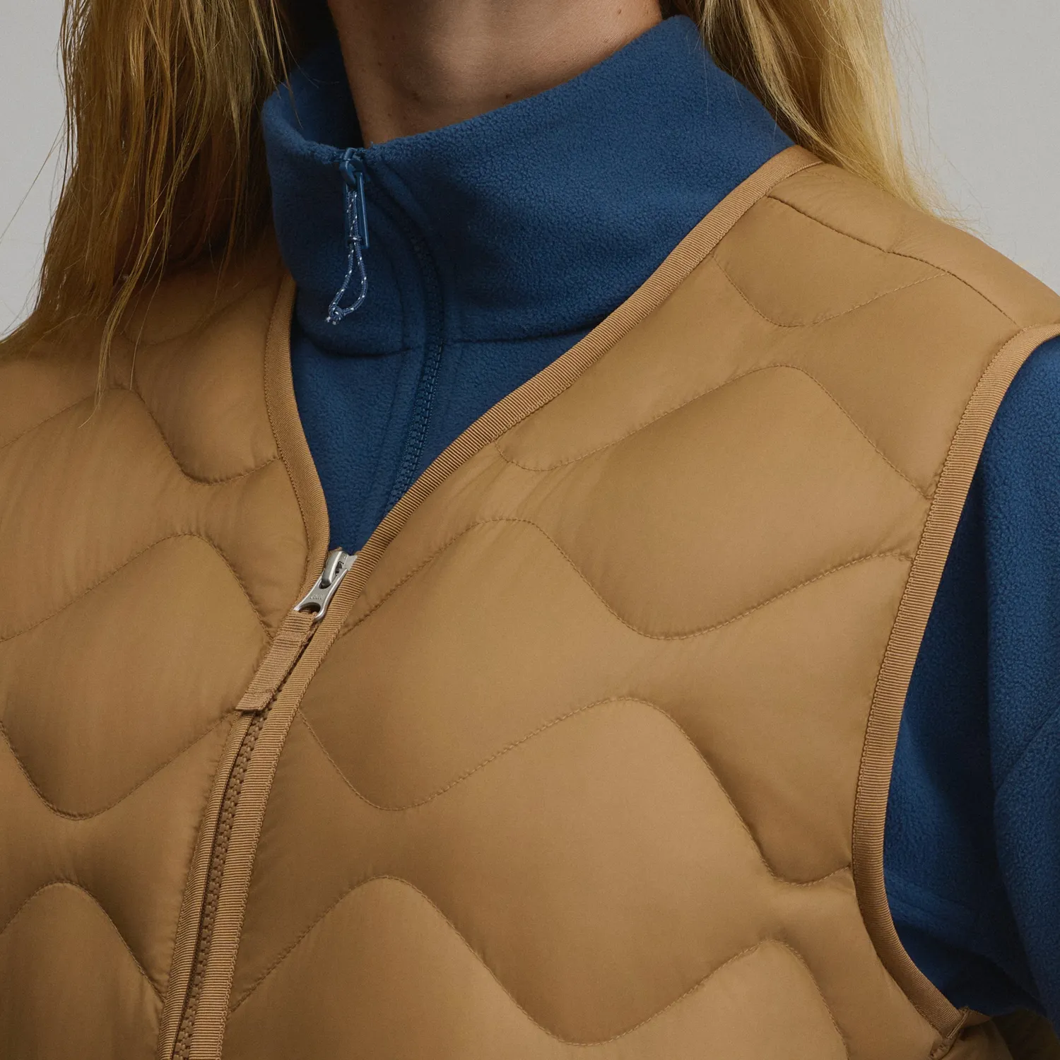 Eddie Bauer Shaw vesta dama neagra puf lung