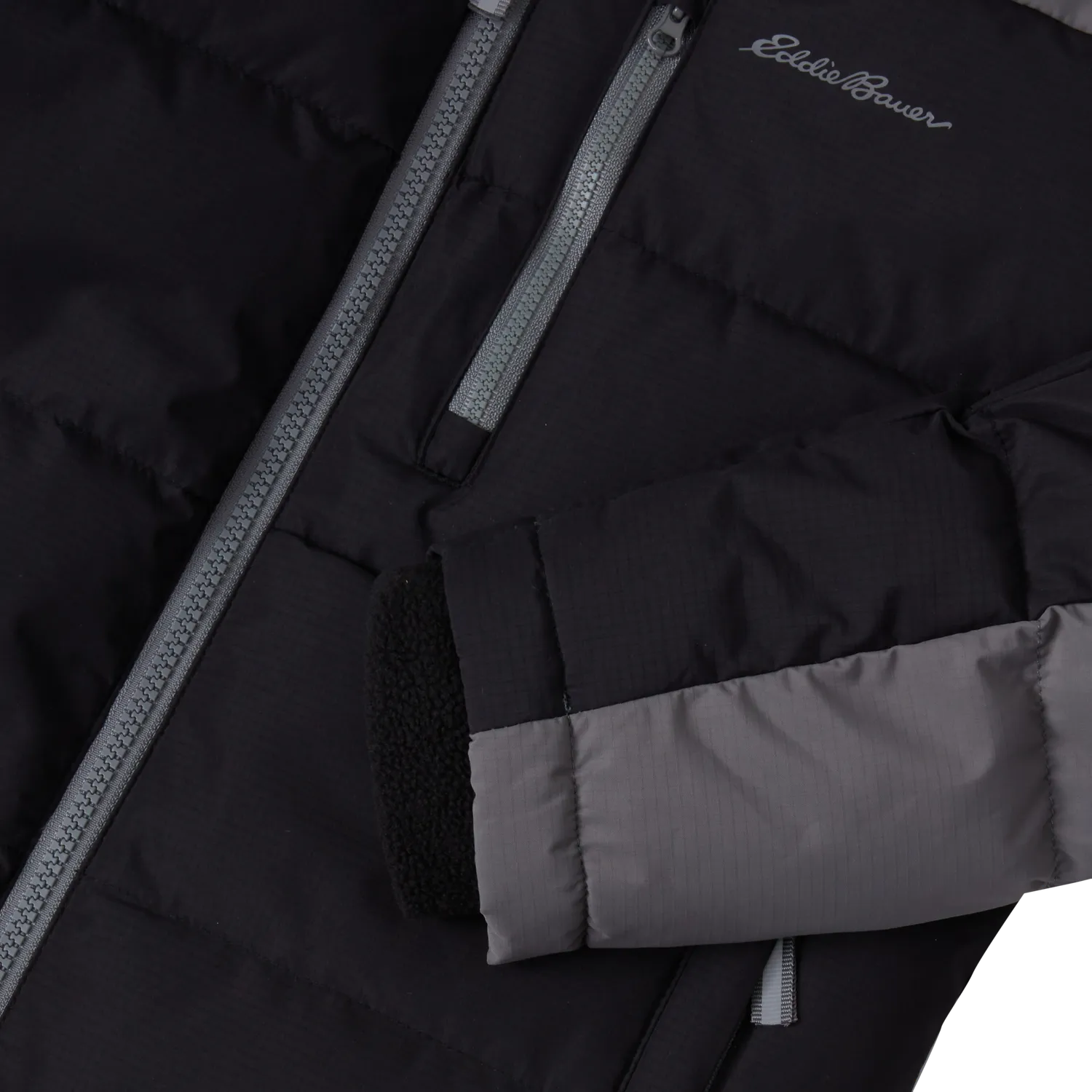 Eddie Bauer Classic Down geaca baieti Black Onyx calduroasa