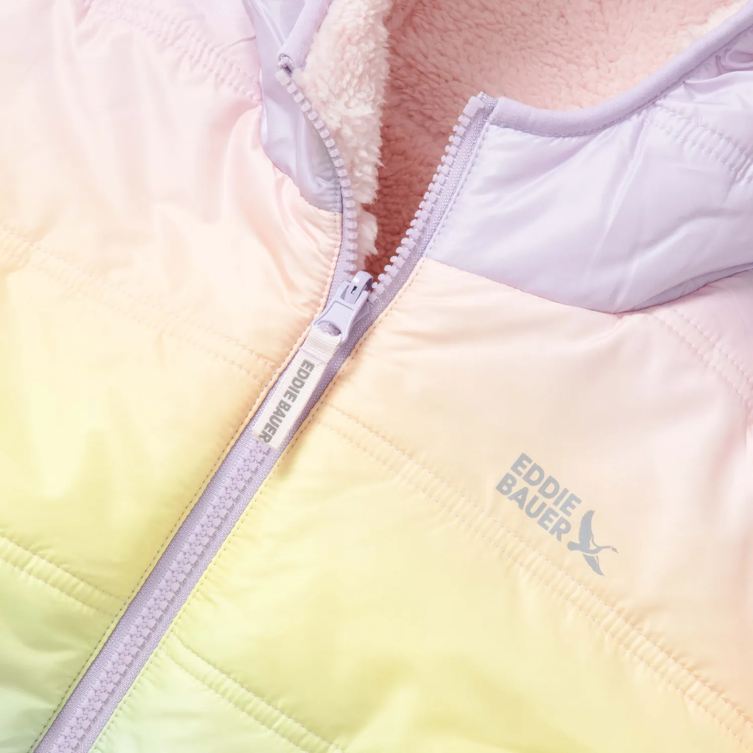 Eddie Bauer Deer Harbor Reversible Hooded geaca Blush fete