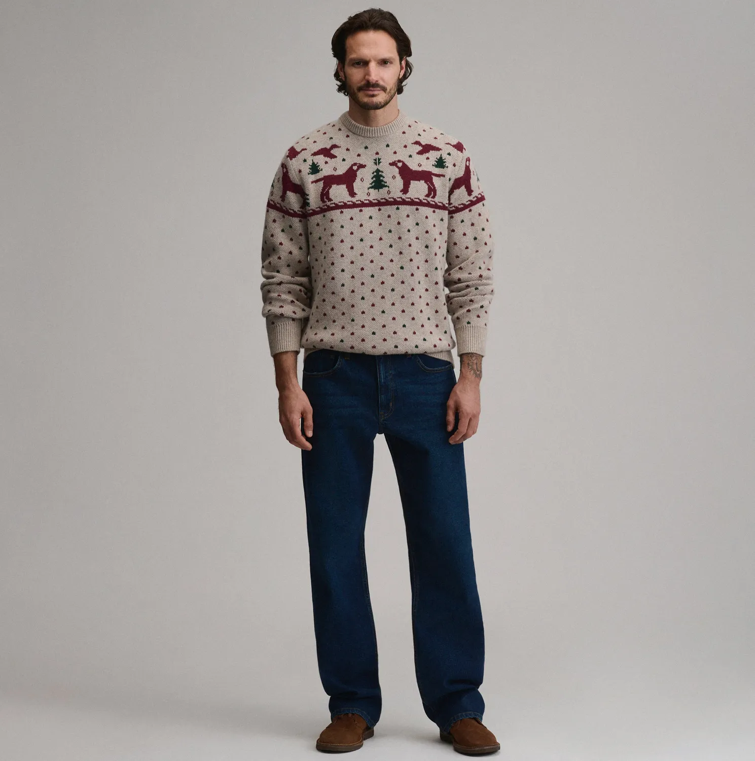 Eddie Bauer Festive Crew pulover bărbați cu câine bej