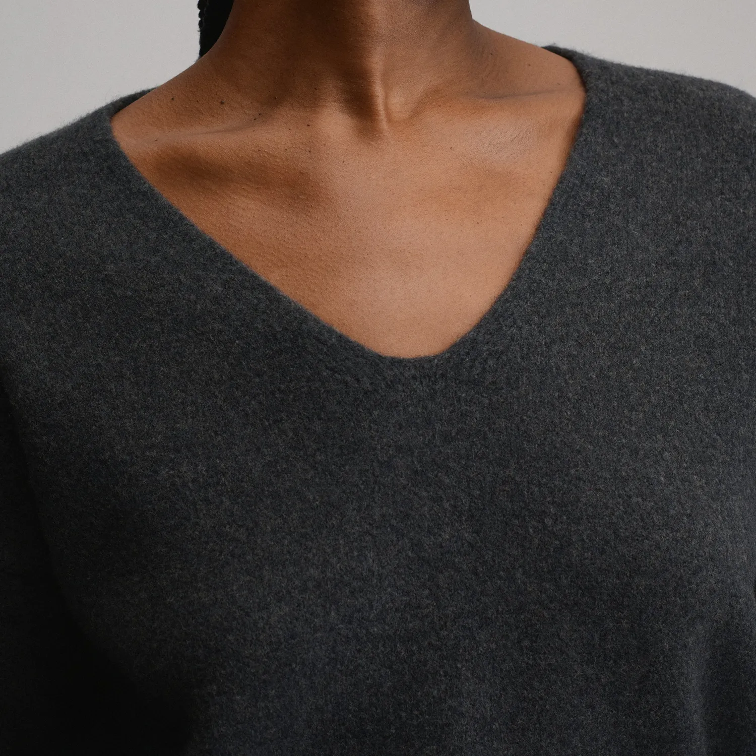 Eddie Bauer V-Neck pulover dama Charcoal Heather calduros
