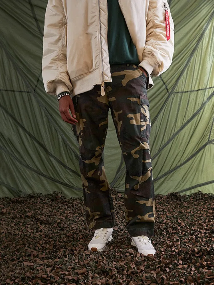 Alpha Industries Cotton Jogger pantaloni camuflaj Woodland