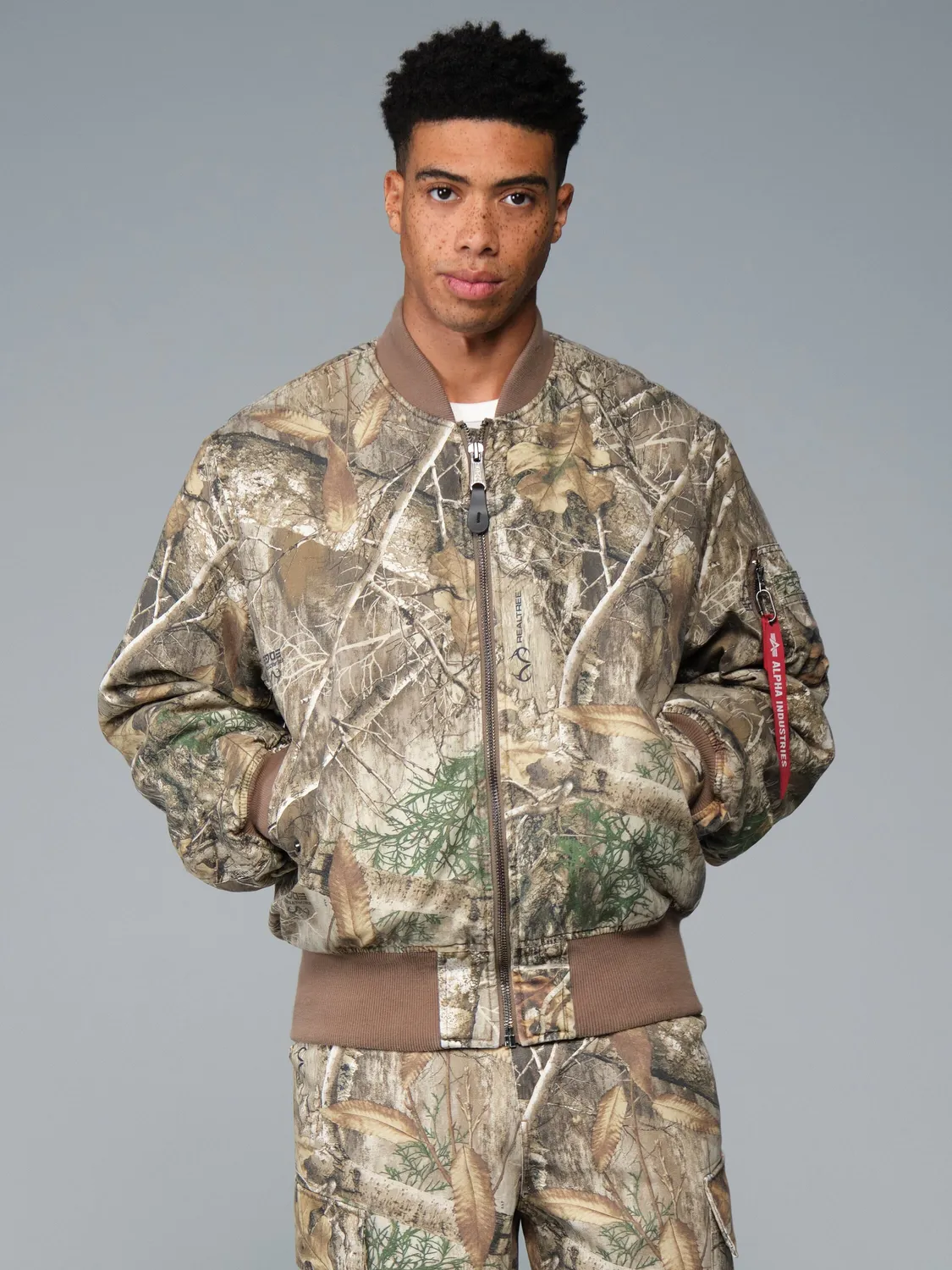 Alpha Industries MA-1 Cotton Camo geacă bomber Realtree bumbac
