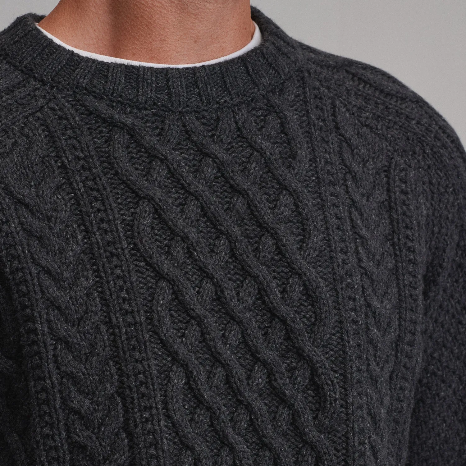 Eddie Bauer Northwest Cable-Knit pulover Natural tricotat