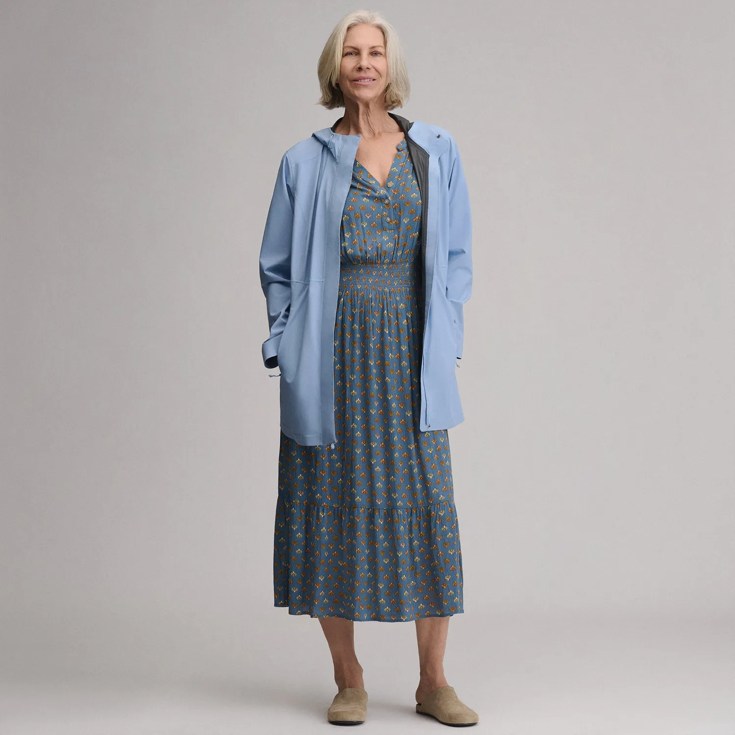 Eddie Bauer Flutter Sleeve Smocked Waist Midi rochie Cedar