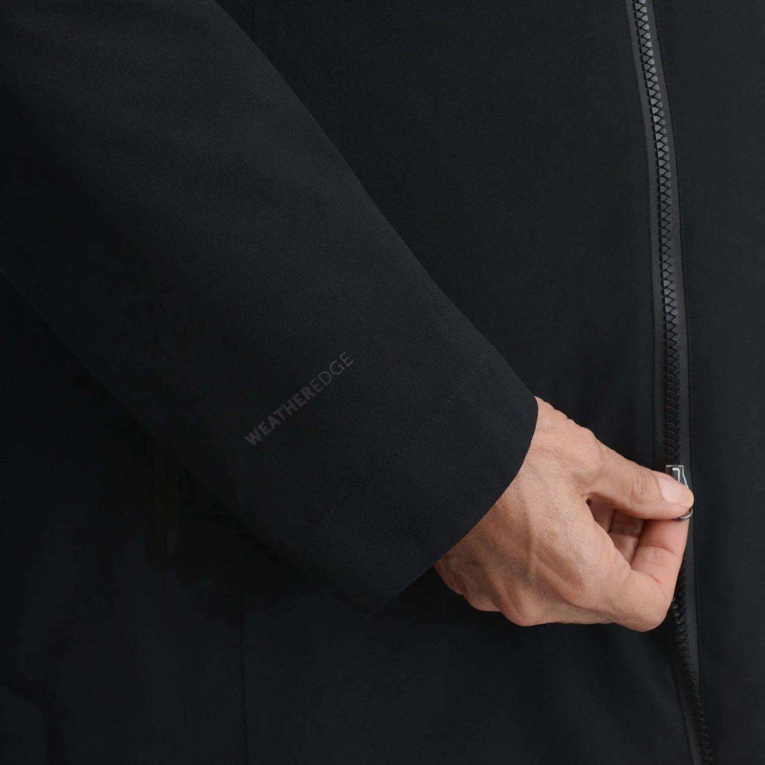 Eddie Bauer Cloud Cap Stretch Insulated parka dama negru călduros