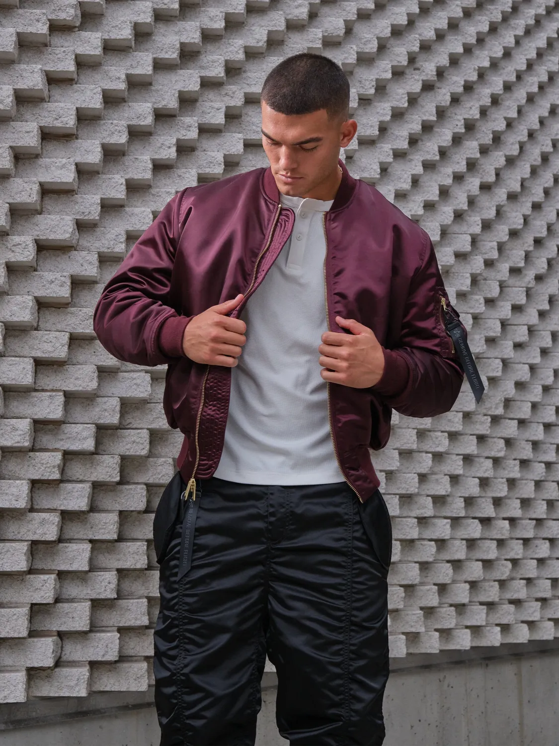 Alpha Industries MA-1 Nylon pantaloni negri relaxati