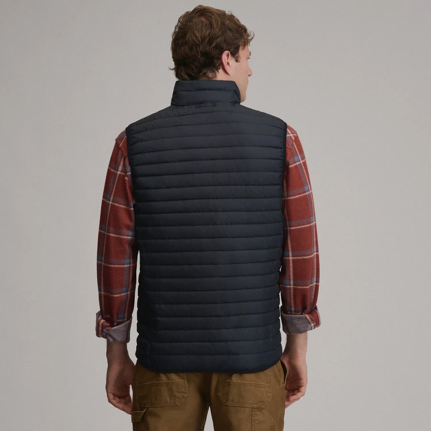 Eddie Bauer Microlight Down vesta puf neagra usoara