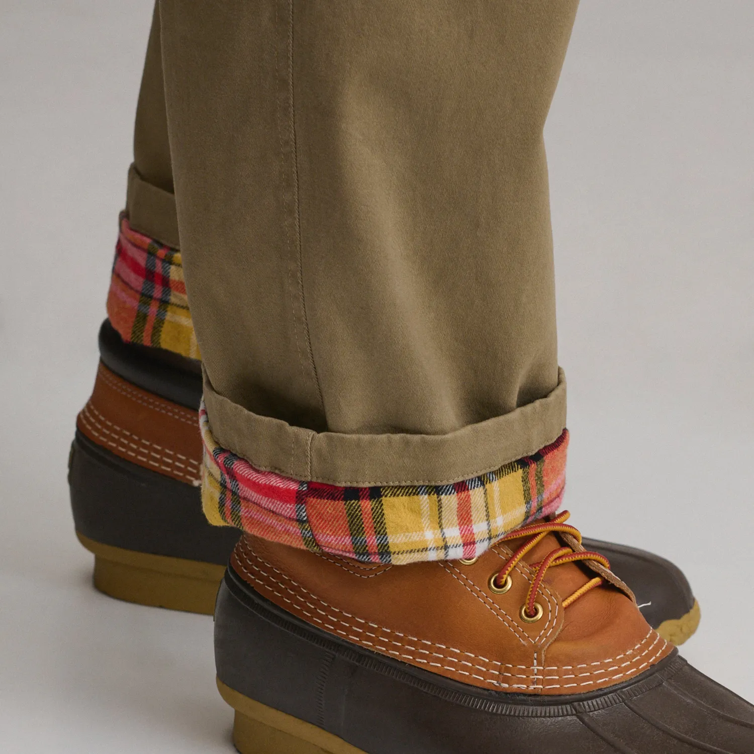 Eddie Bauer Legend Wash pantaloni flanel Dark Khaki