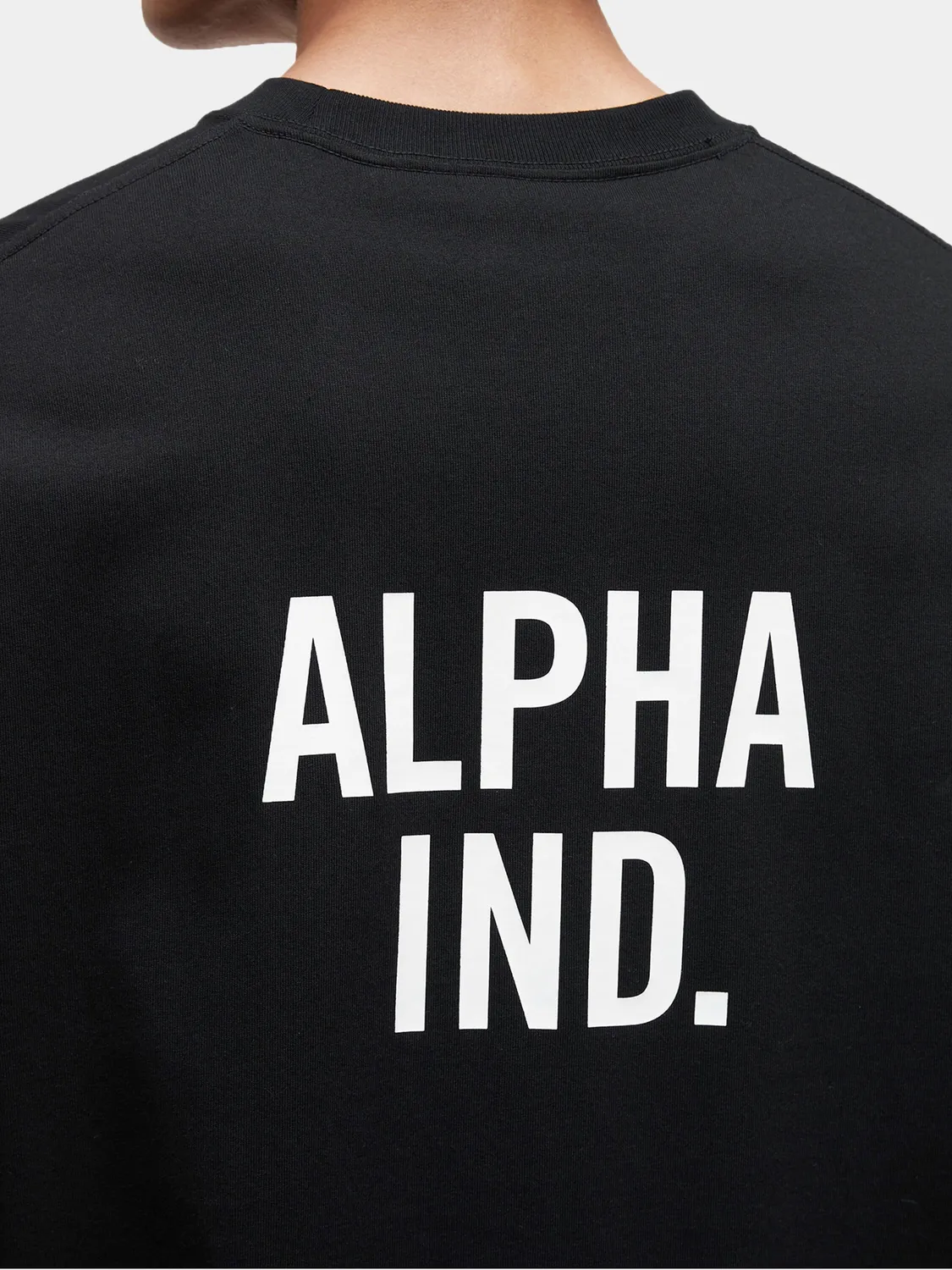 Alpha Industries UNFRM Pocket tricou negru maneca lunga