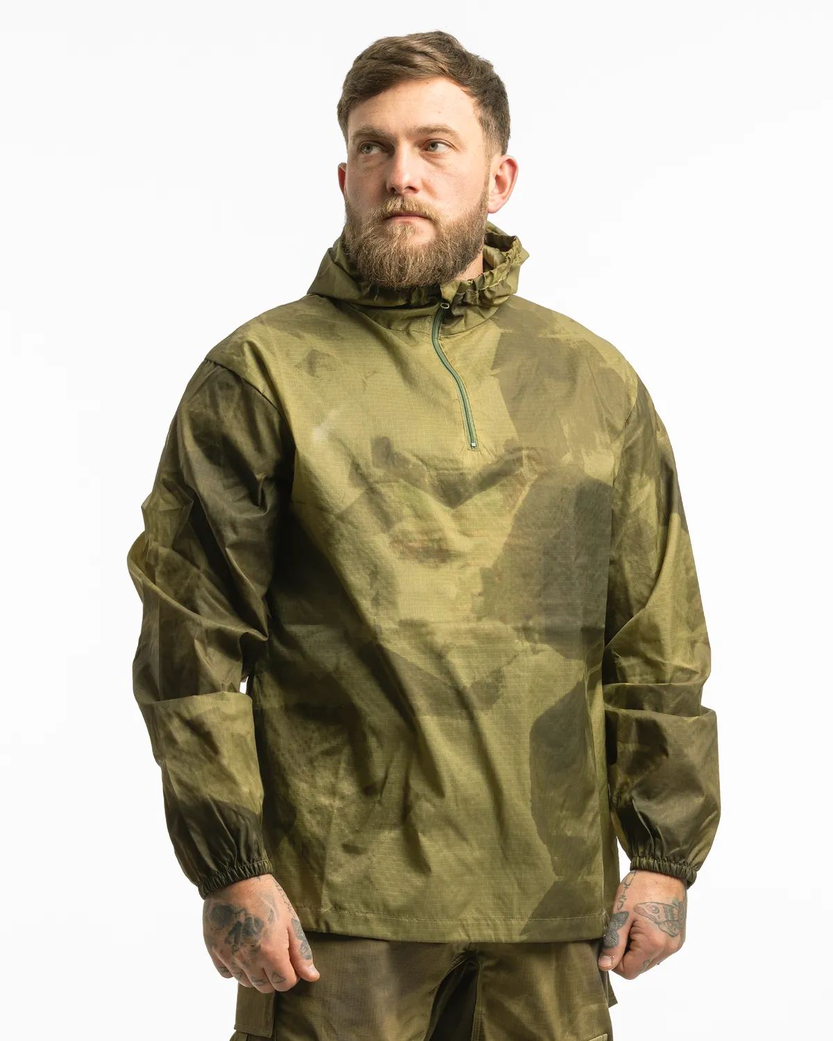 Arktis Stowaway geaca antivant MultiCam sub 200g